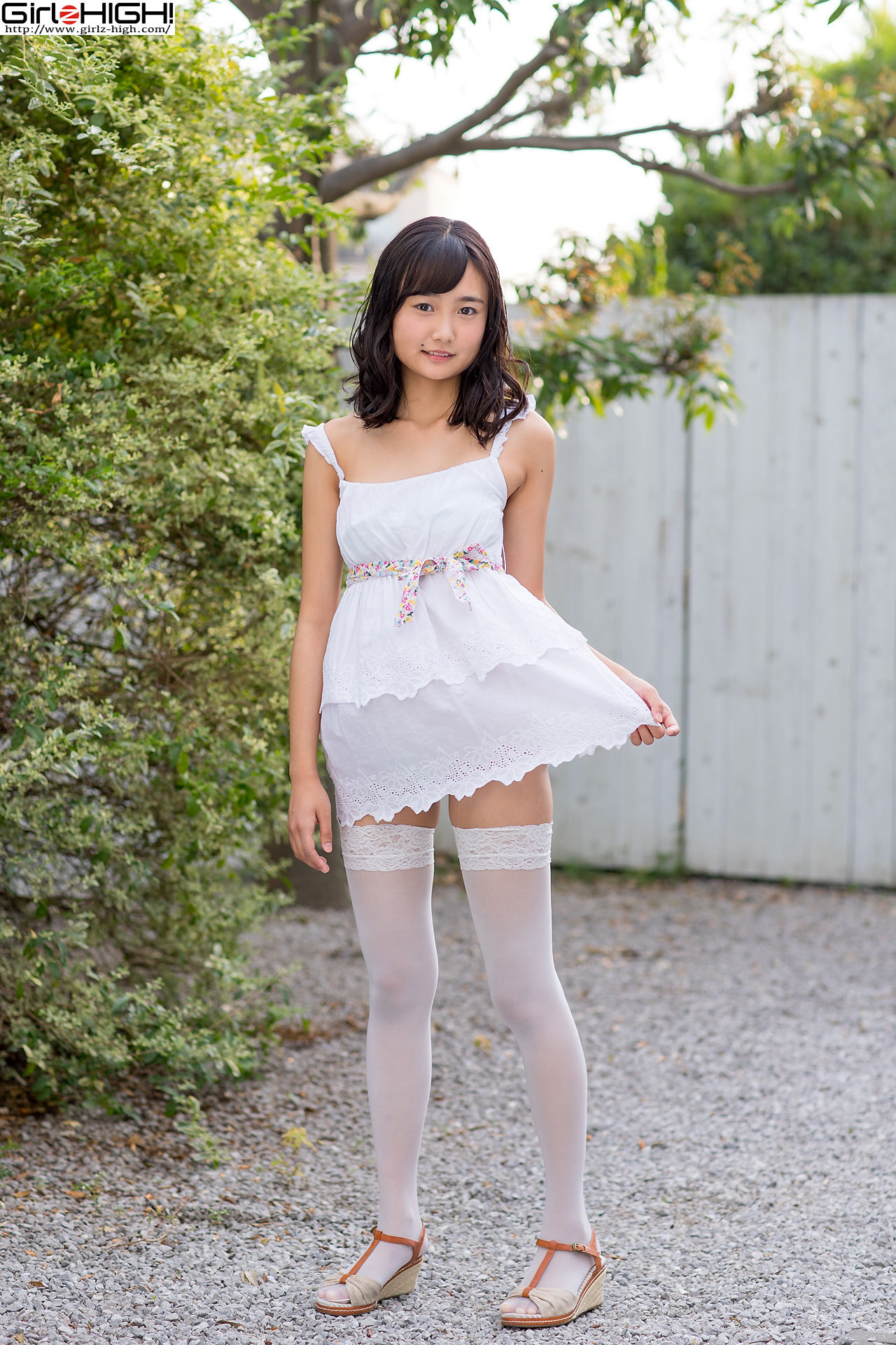 西野花恋《ニーハイコレクション》 白ワンピース-图0