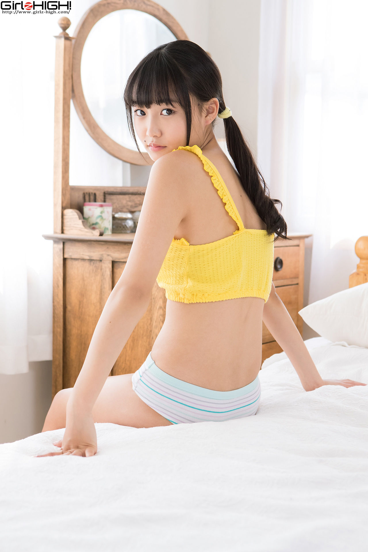 西野花恋《美少女学園》部屋着-图0
