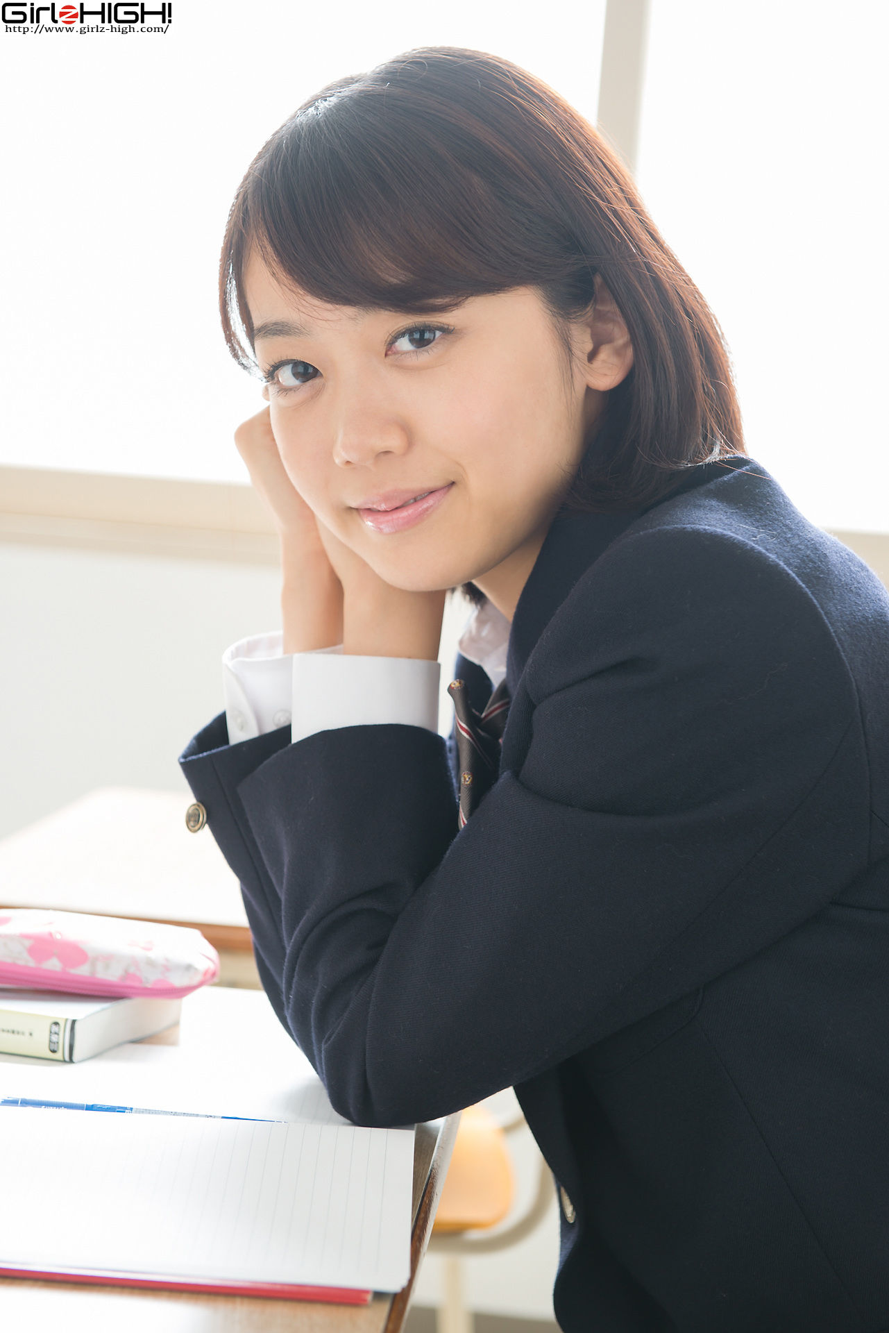 Koharu Nishino 西野小春 - 学生装 - bkoh_006_001-图0