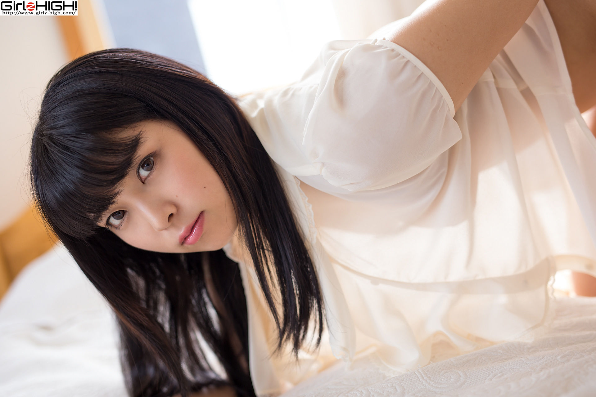 望月みはる《はじめまして》 ピンク眼帯ビキニ-图1