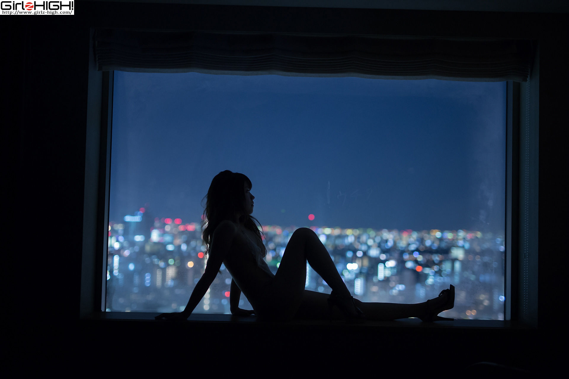 高桥りか《女子大生のイケないアルバイト》変形水着-图24