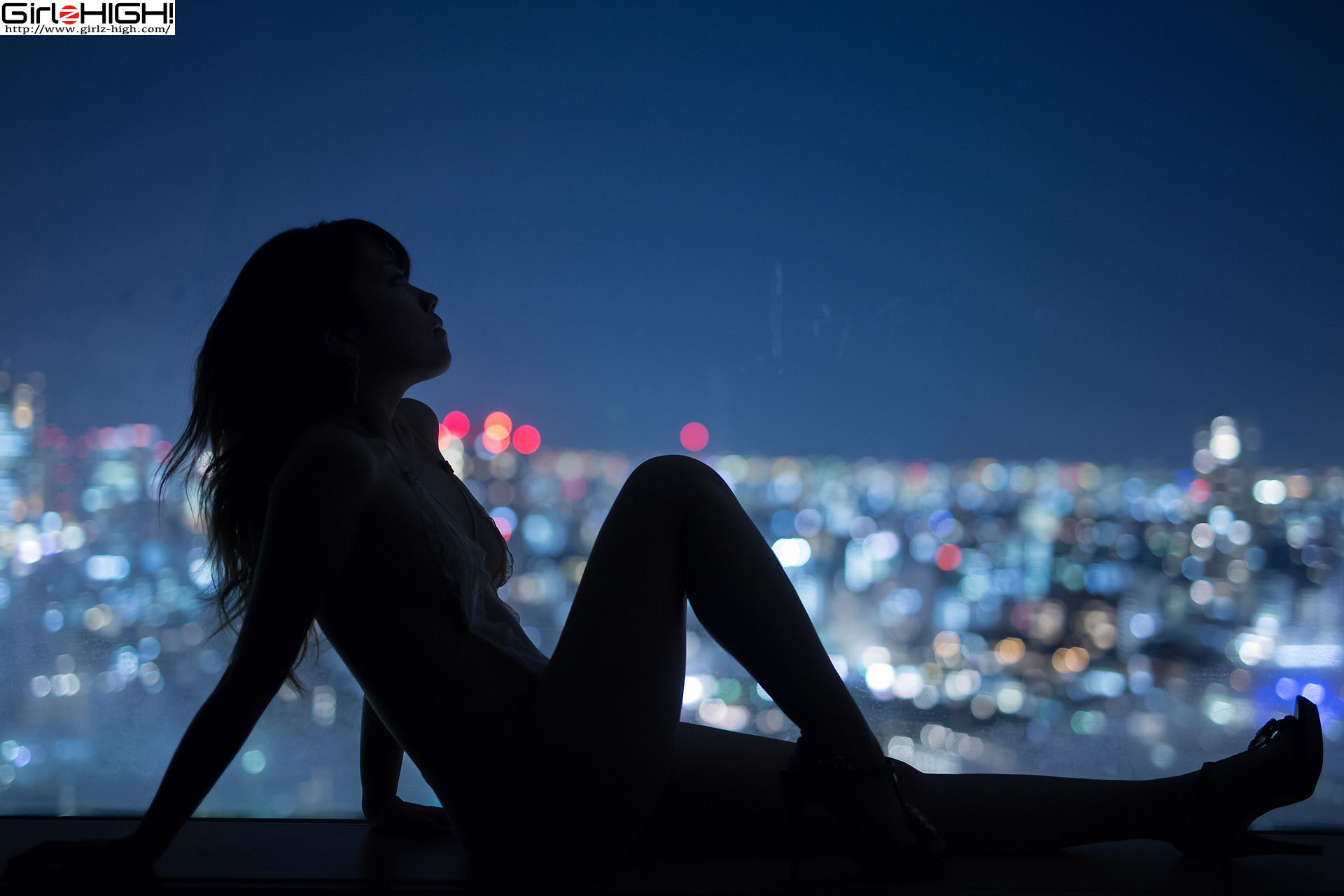 高桥りか《女子大生のイケないアルバイト》変形水着-图25