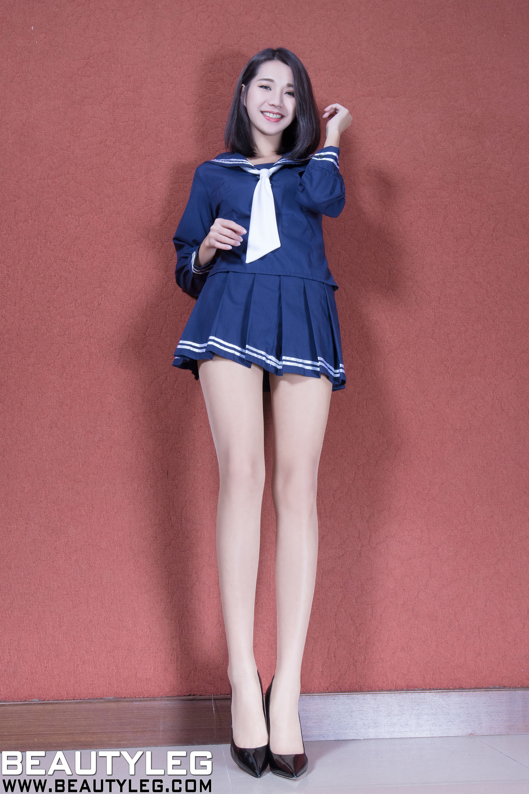 林千如Anita《制服美腿+黑丝旗袍》  No.1627-图1