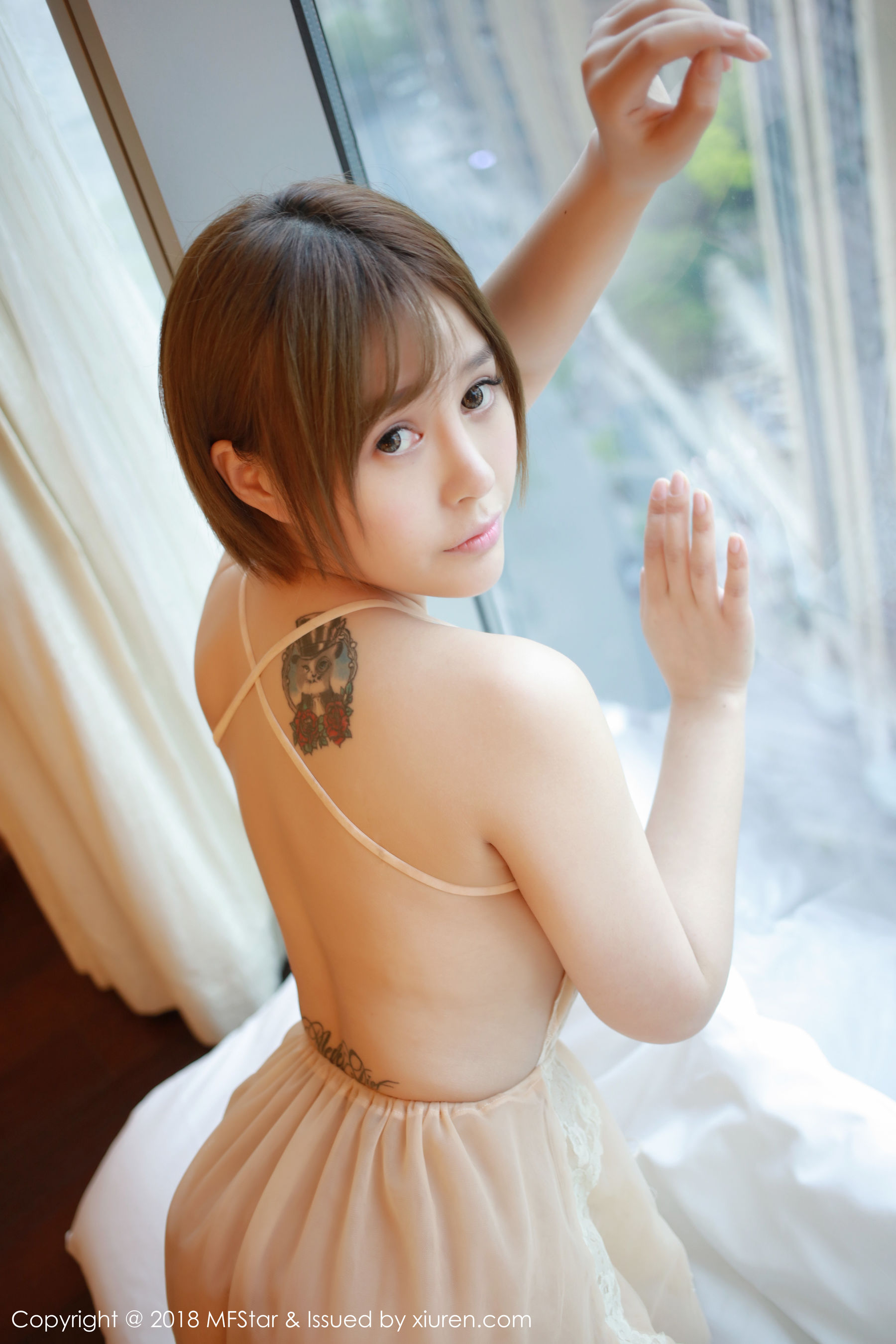 Evelyn艾莉《一如女神范的性感》  Vol.125-图0