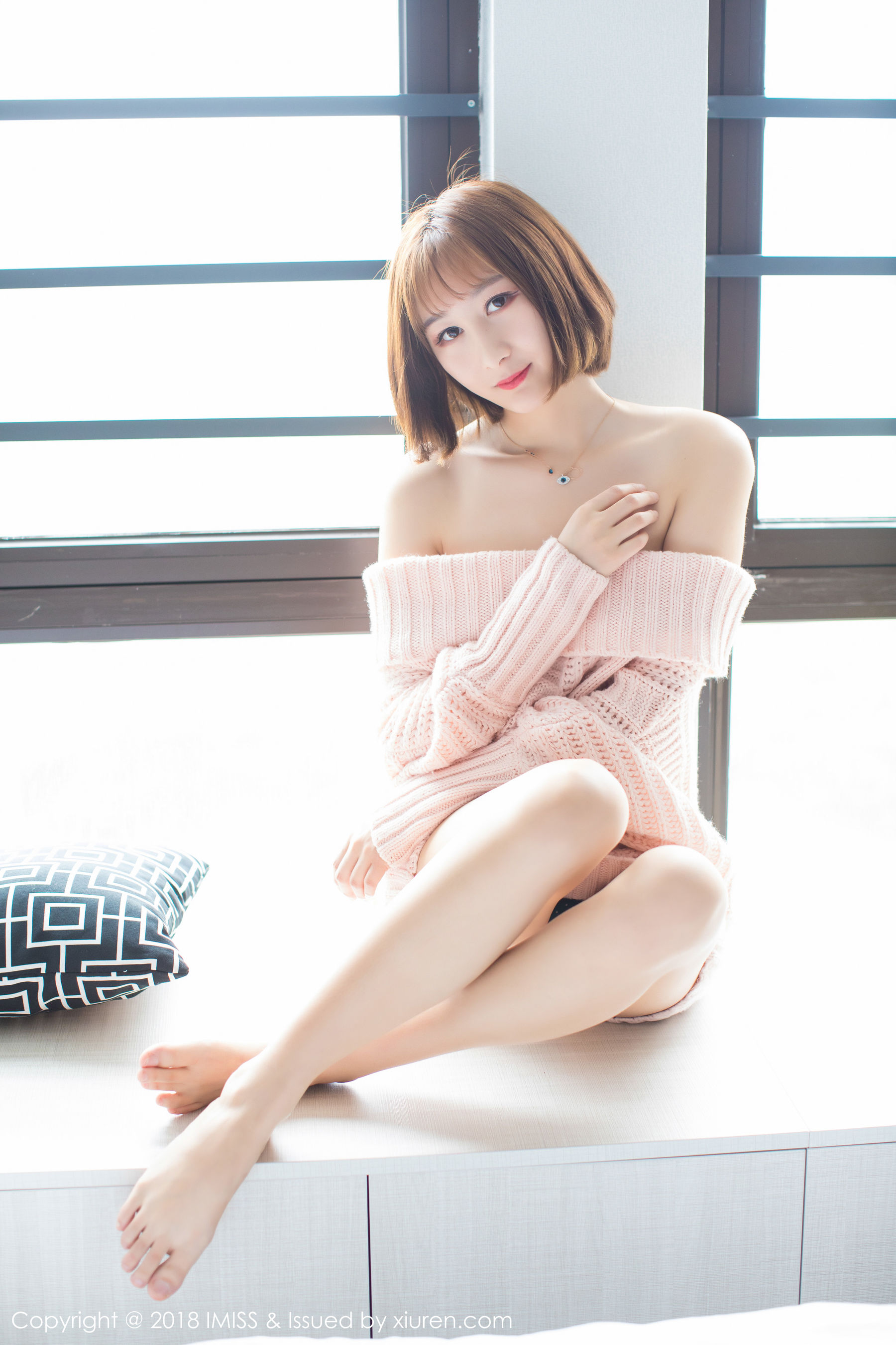 九尾Ivy-《性感极致的丝袜美腿诱惑》  Vol.240-图9