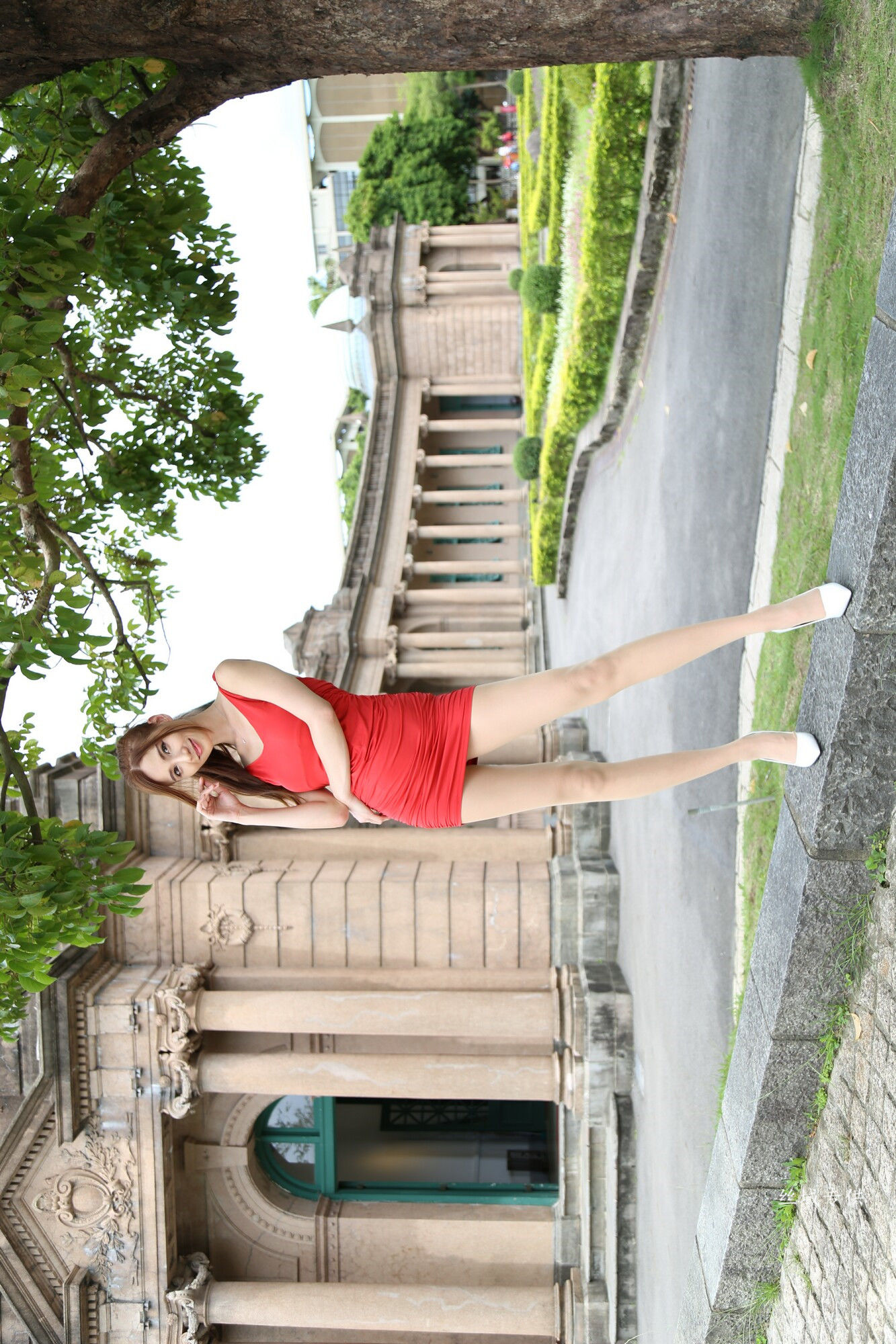 Candice 蔡譯心 红裙街拍-图54