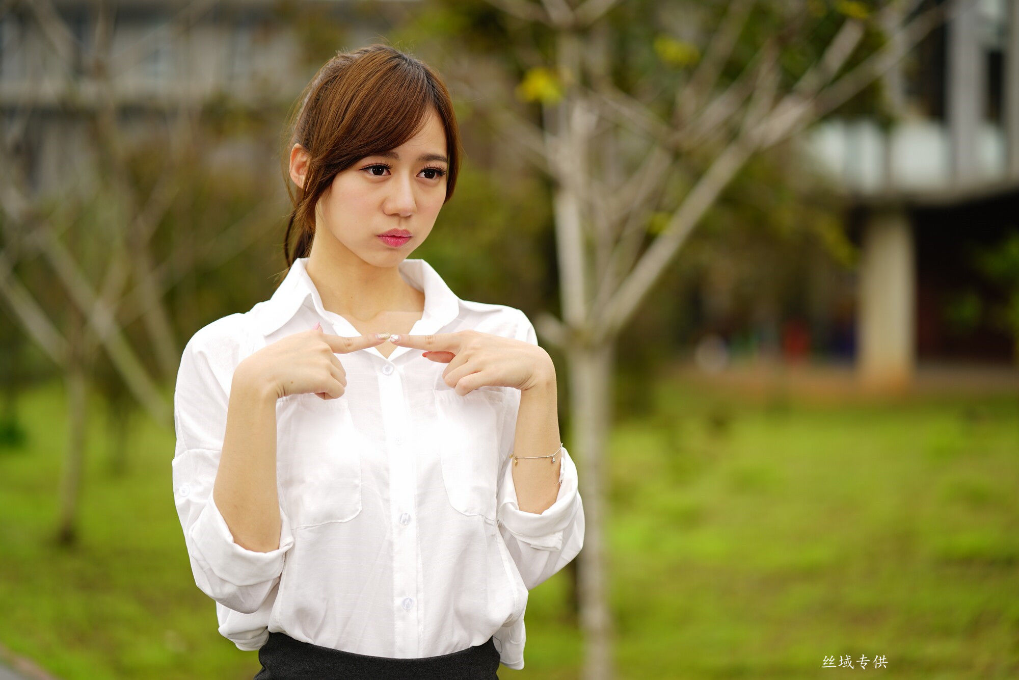 張芸菁 東海大學二校區～（教师OL套装）-图127