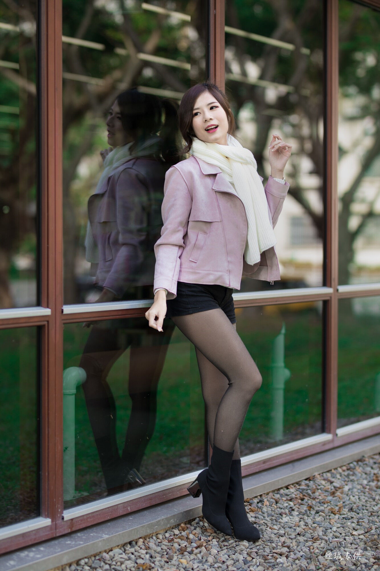 方唯真 青年公園-图1