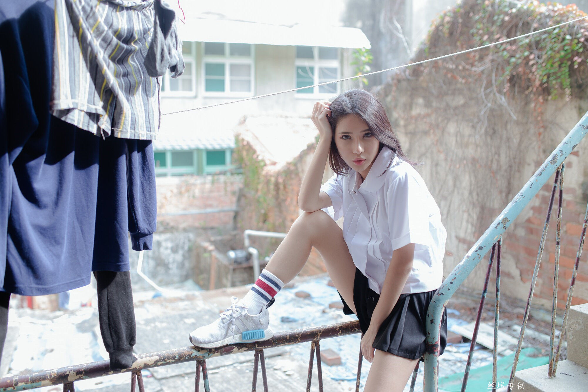 沈綺綺 水手服內衣外拍 三套服装-图2