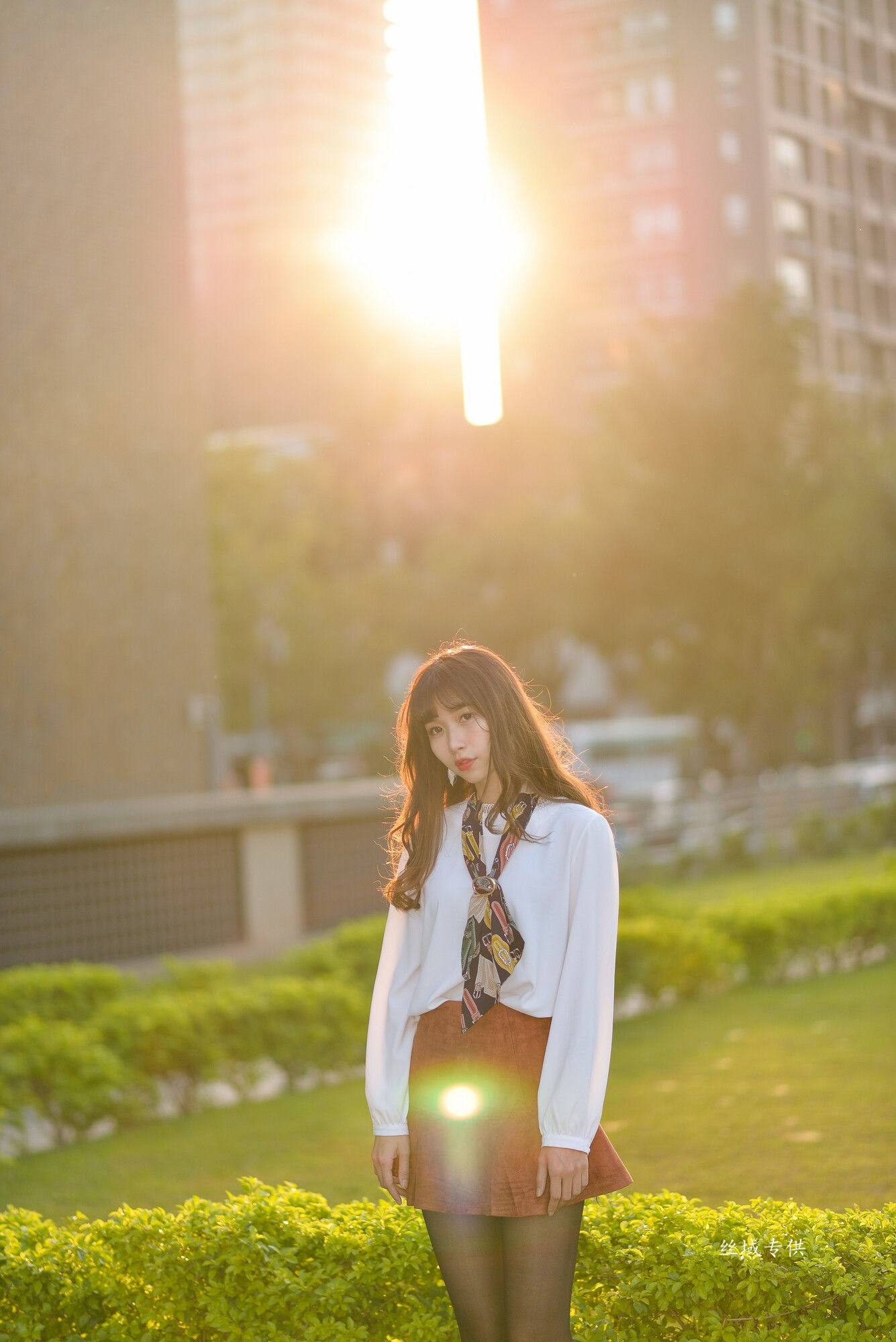 題題 國美館.時裝 黑丝小妹短裙街拍-图117