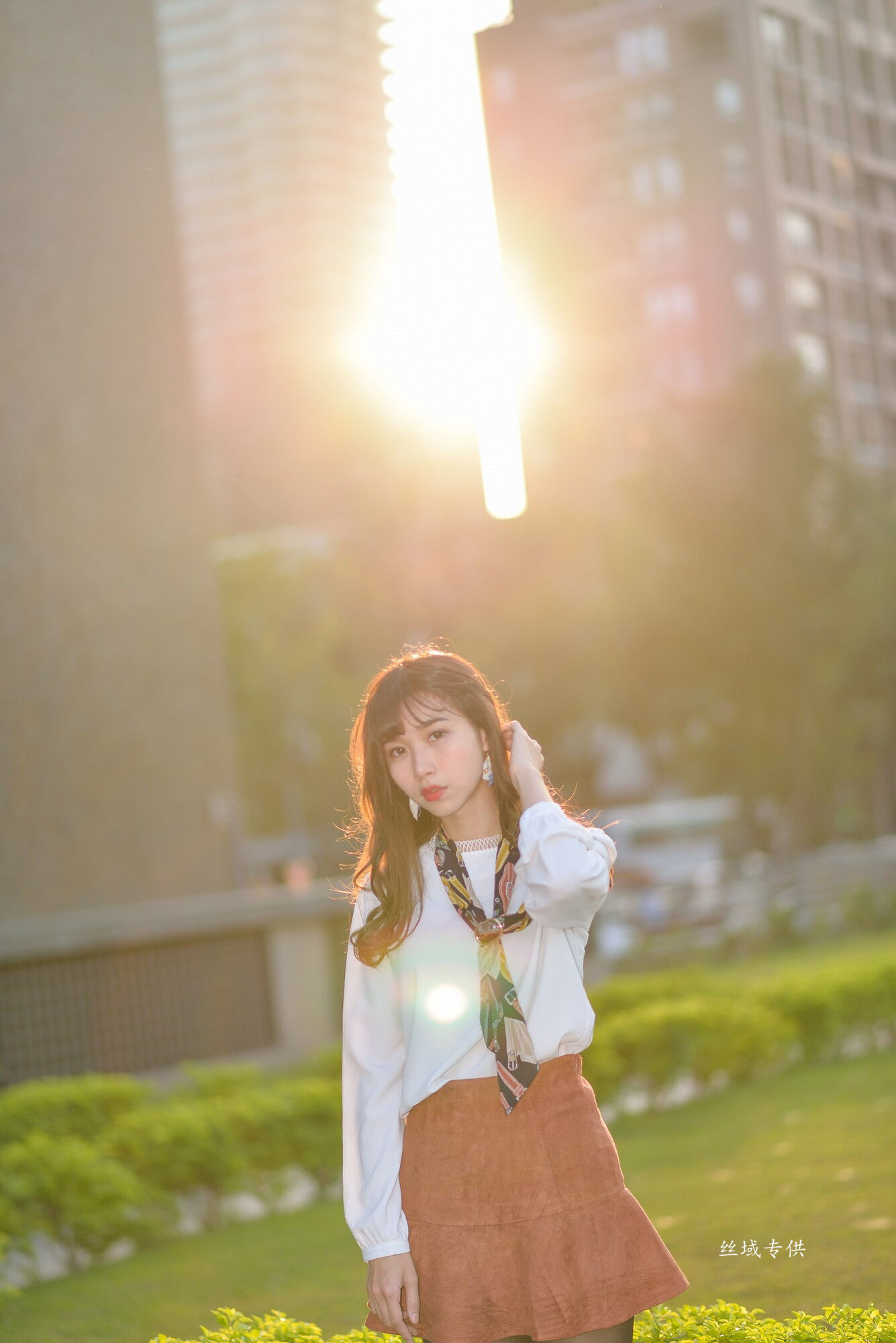 題題 國美館.時裝 黑丝小妹短裙街拍-图118