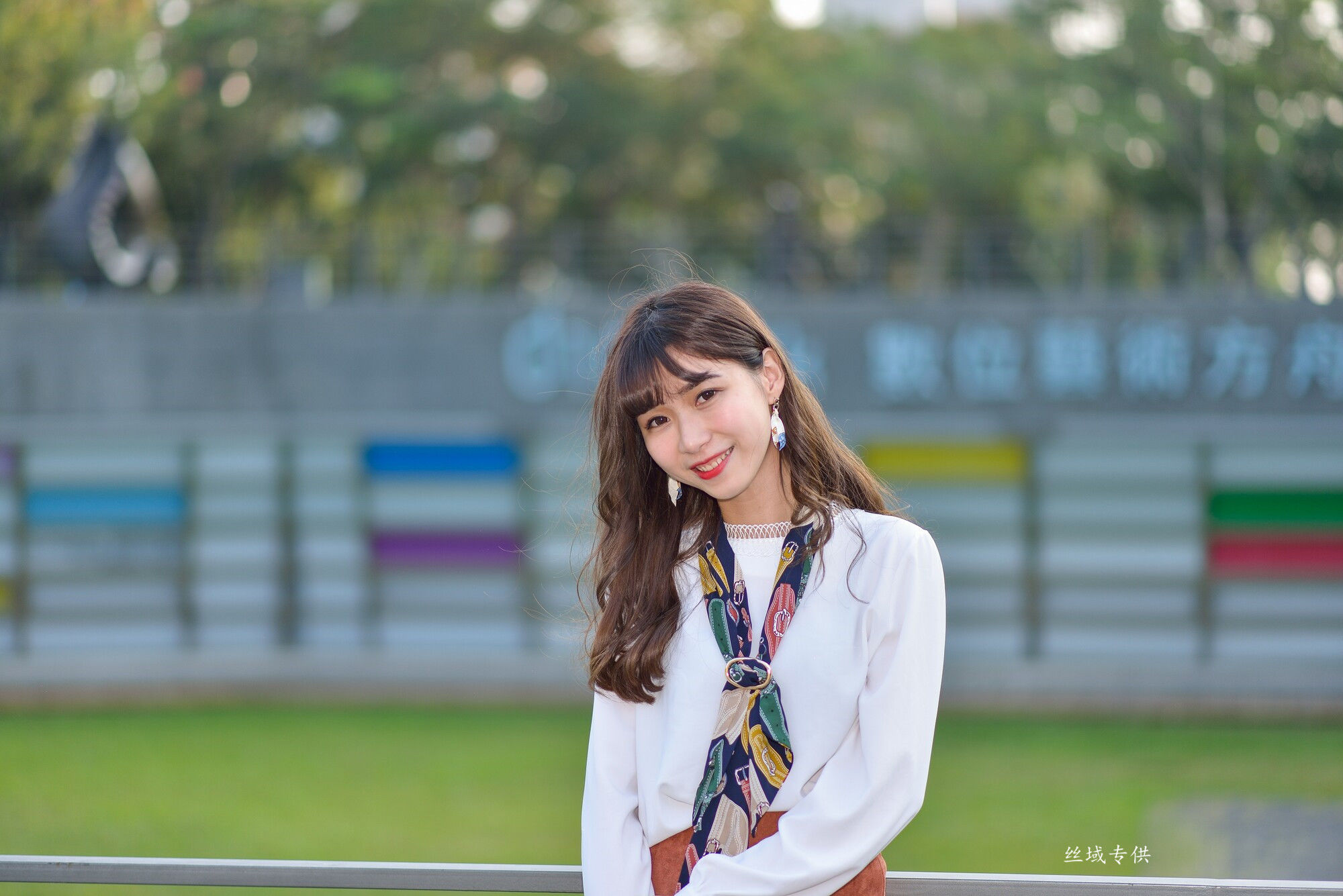 題題 國美館.時裝 黑丝小妹短裙街拍-图42