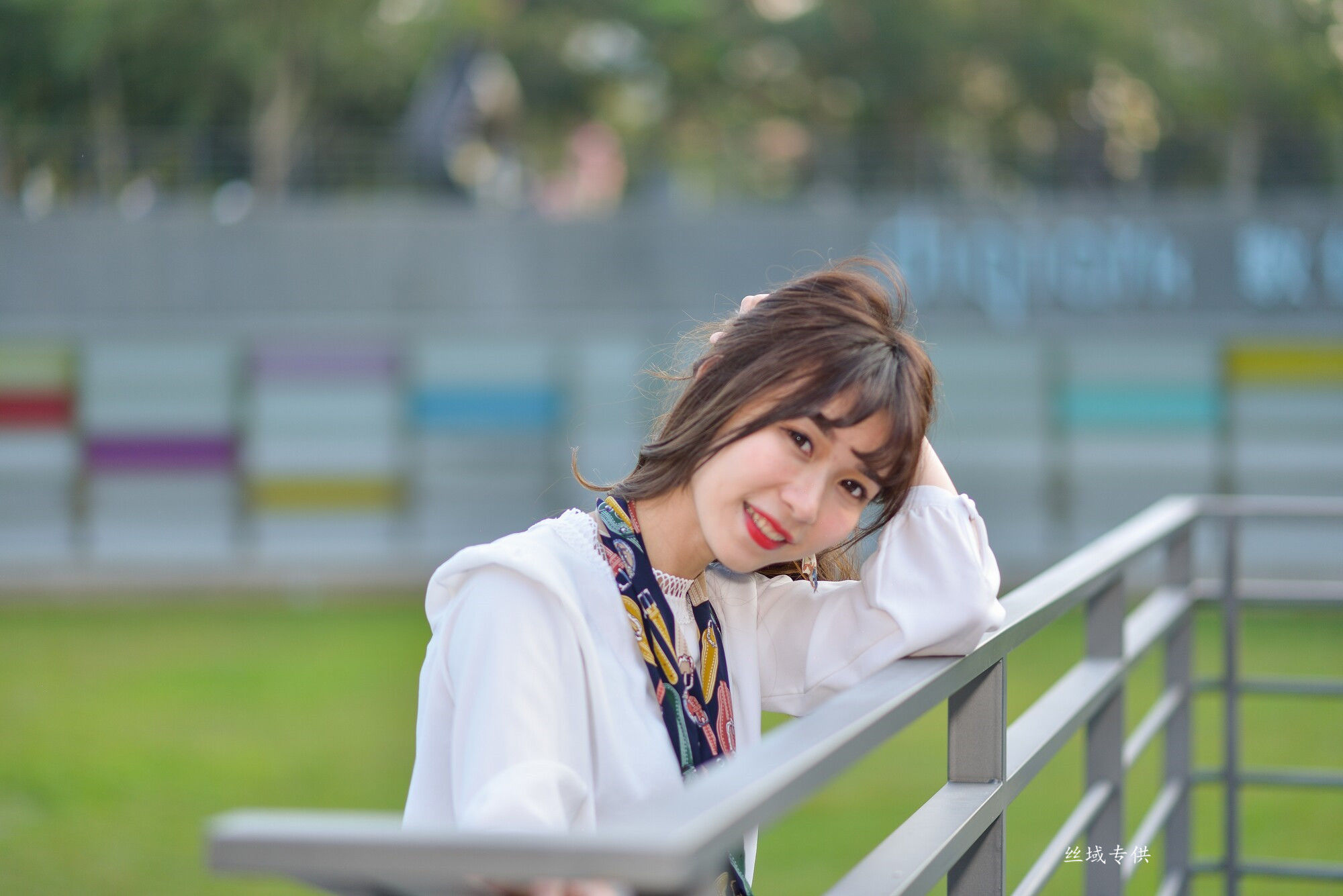 題題 國美館.時裝 黑丝小妹短裙街拍-图94