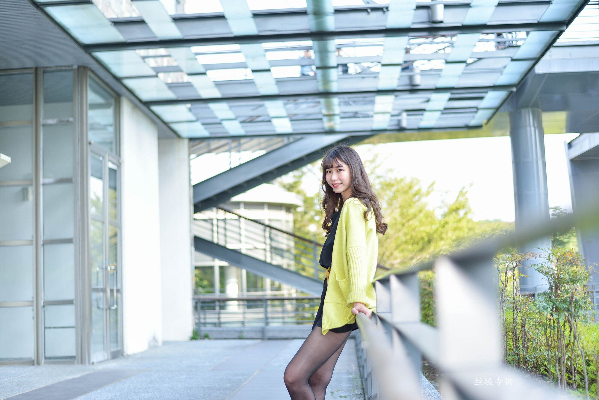 題題 國美館.時裝 黑丝街拍-图13