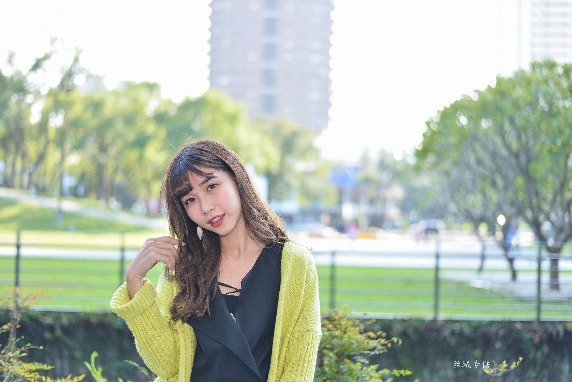 題題 國美館.時裝 黑丝街拍-图15