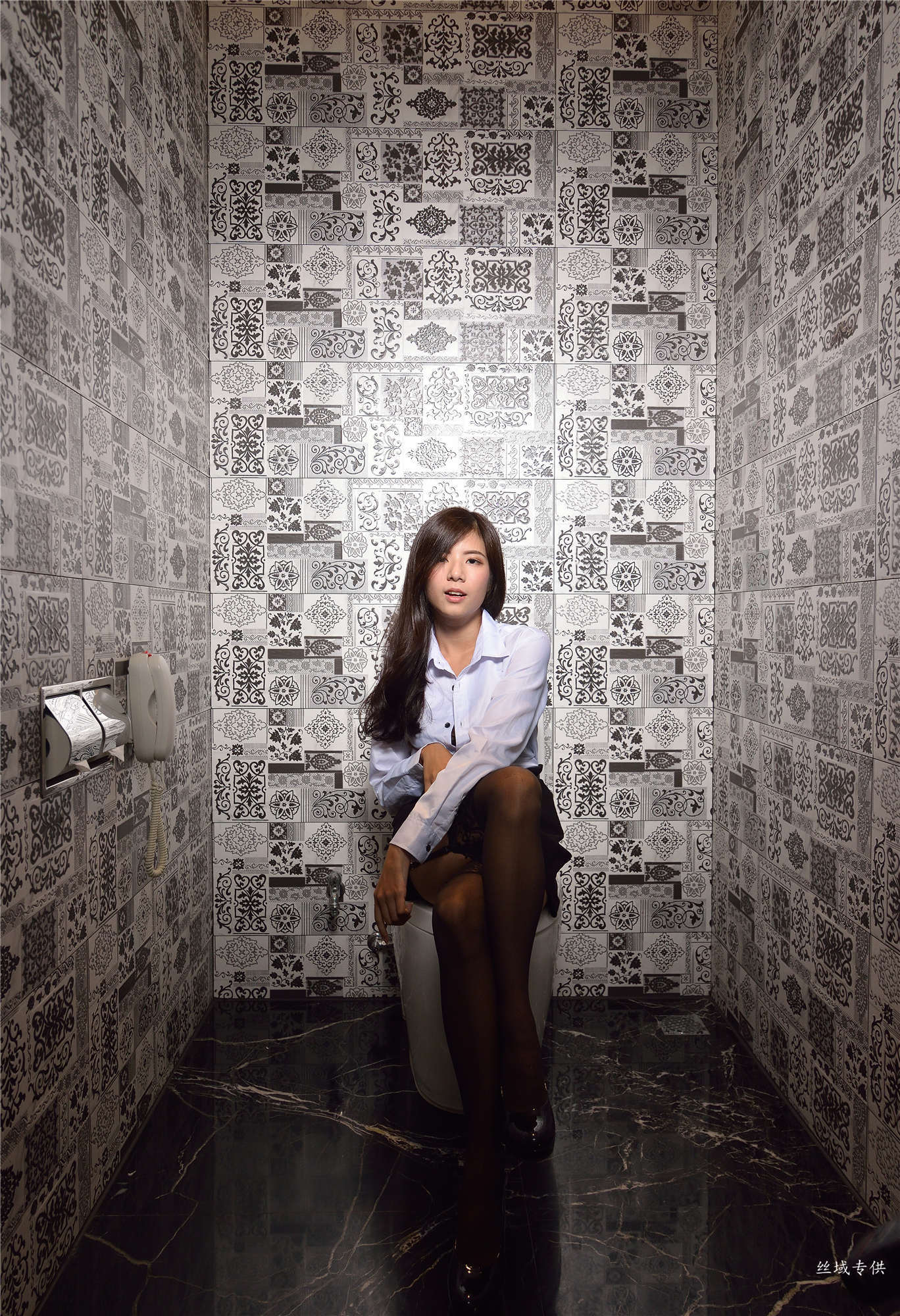 方唯真 性感.芭蕾城市渡假旅店 黑丝OL-图3