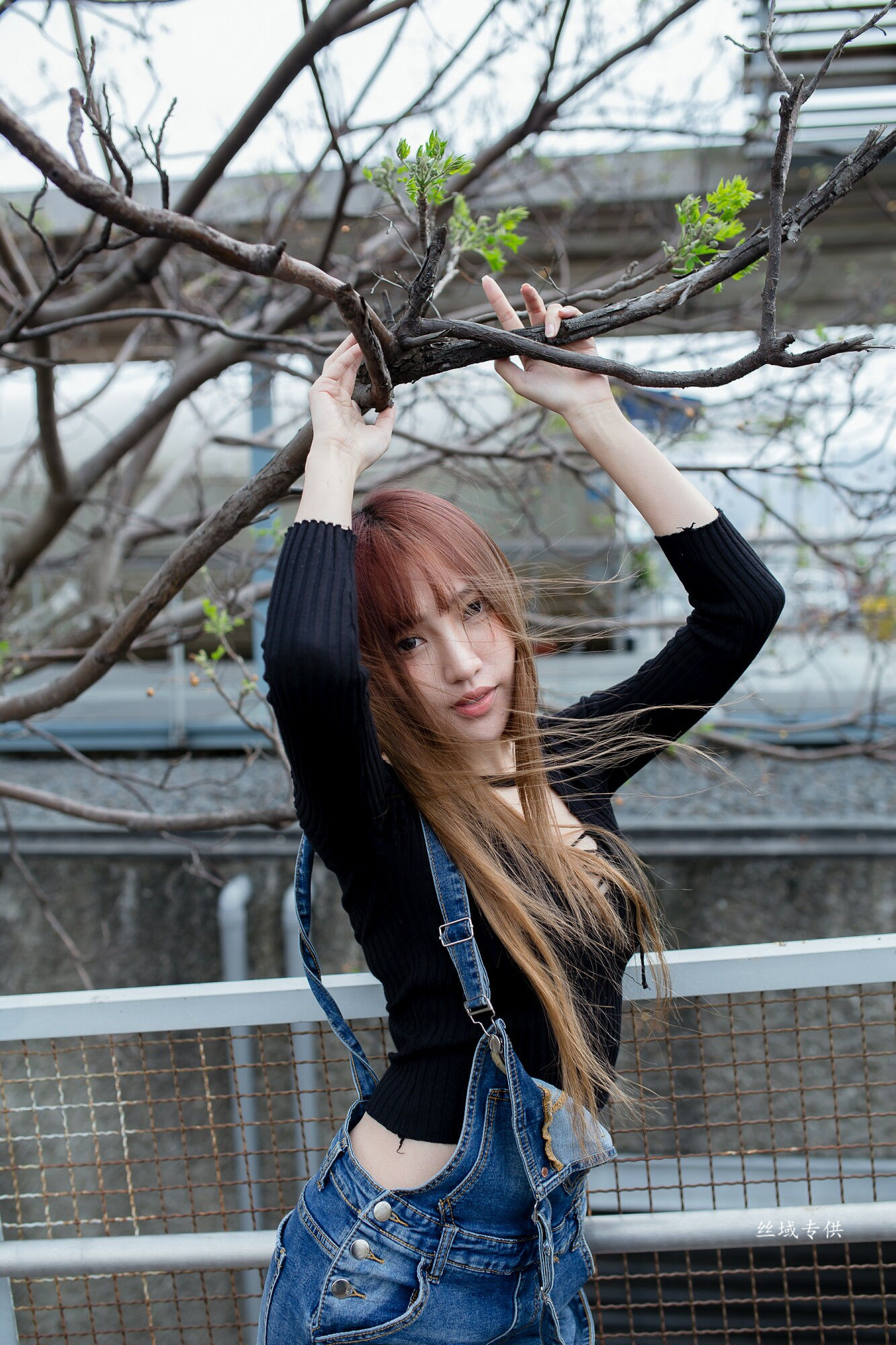 比比 牛仔紧身裤-图21