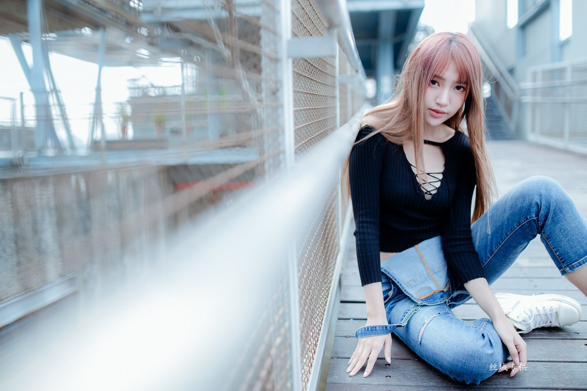 比比 牛仔紧身裤-图30