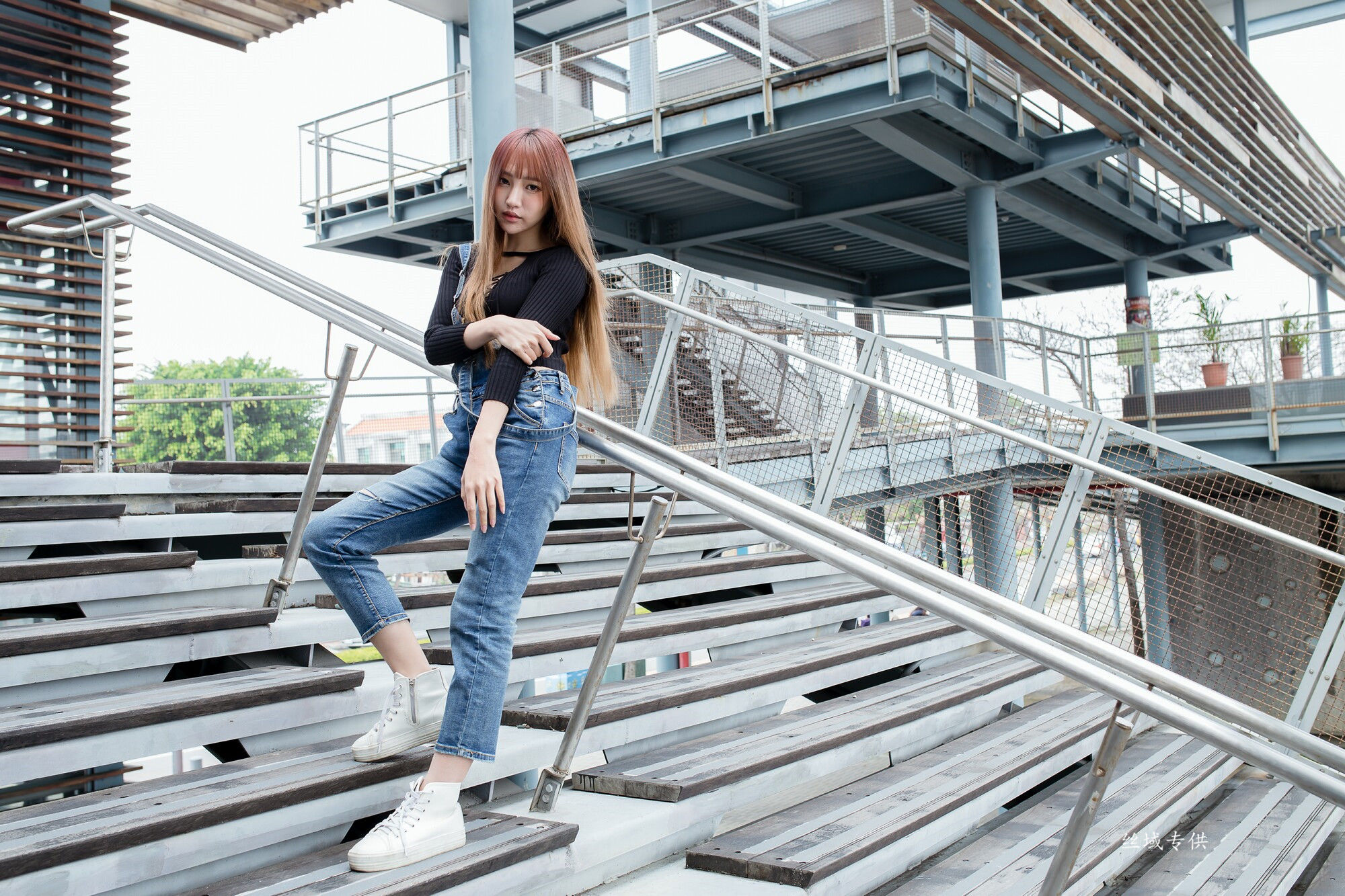 比比 牛仔紧身裤-图44