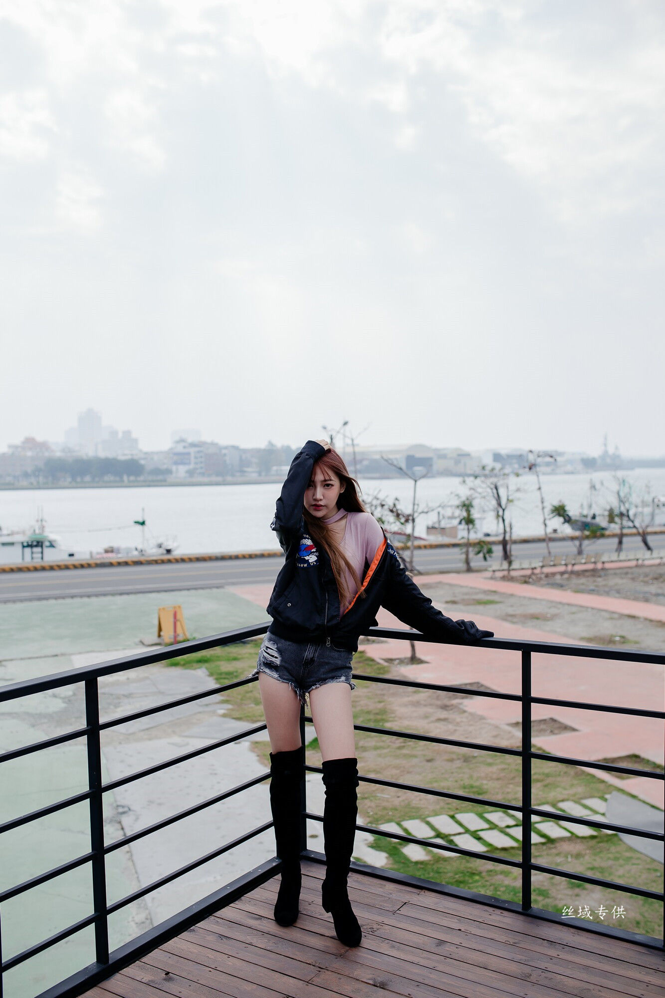 比比 长靴热裤-图16