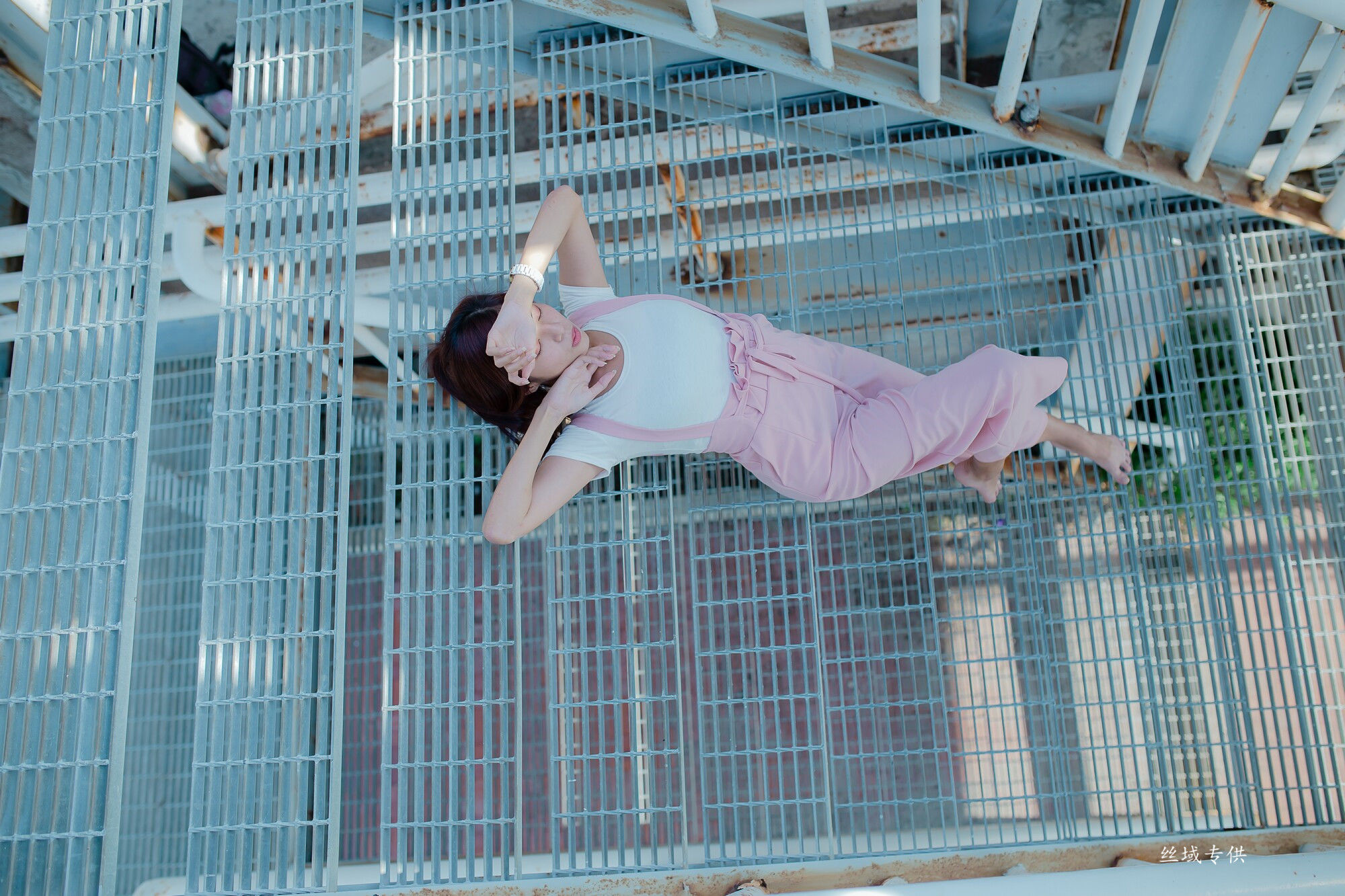 方唯真 制服-图4