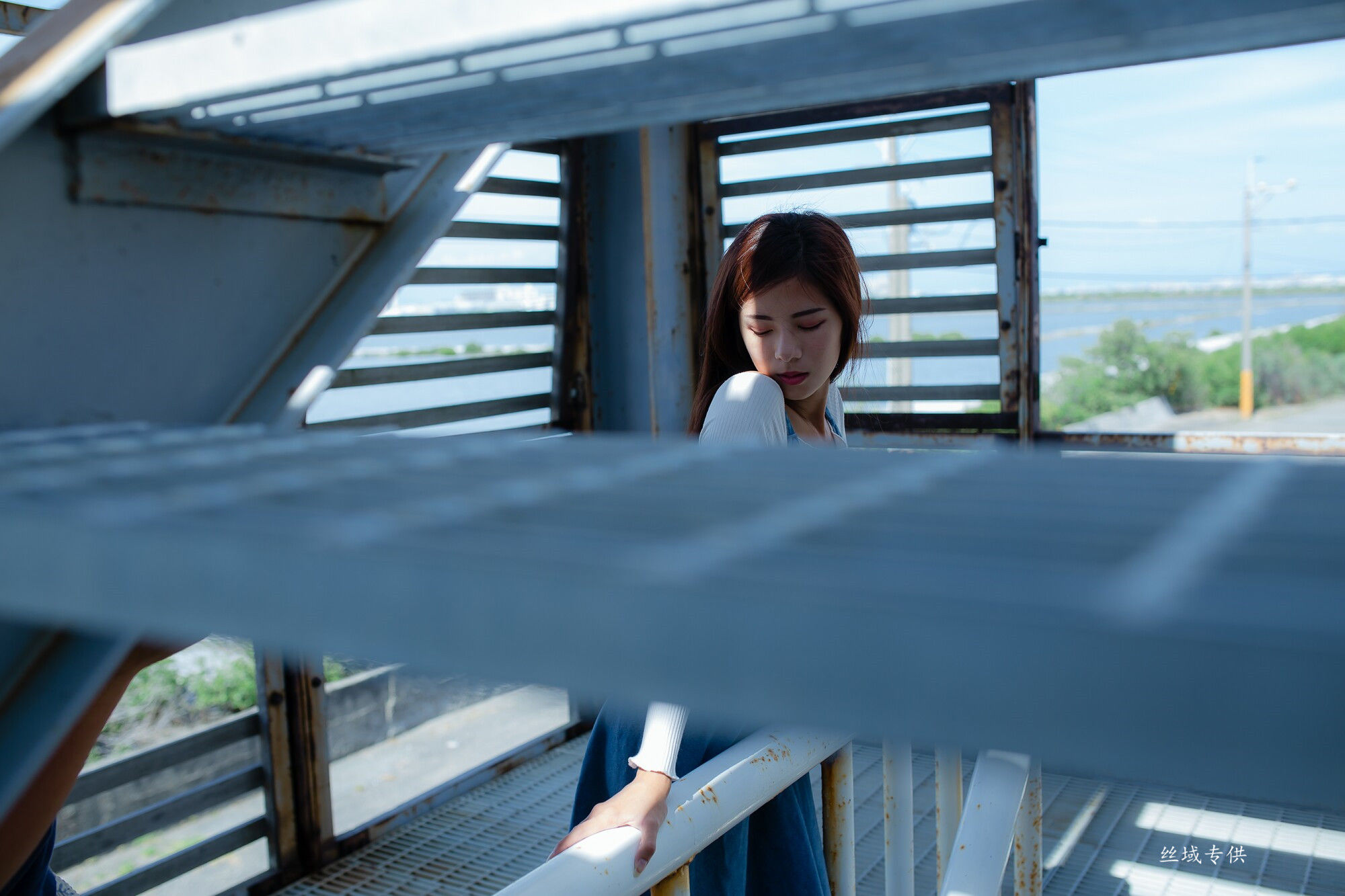 方唯真 长裙-图1