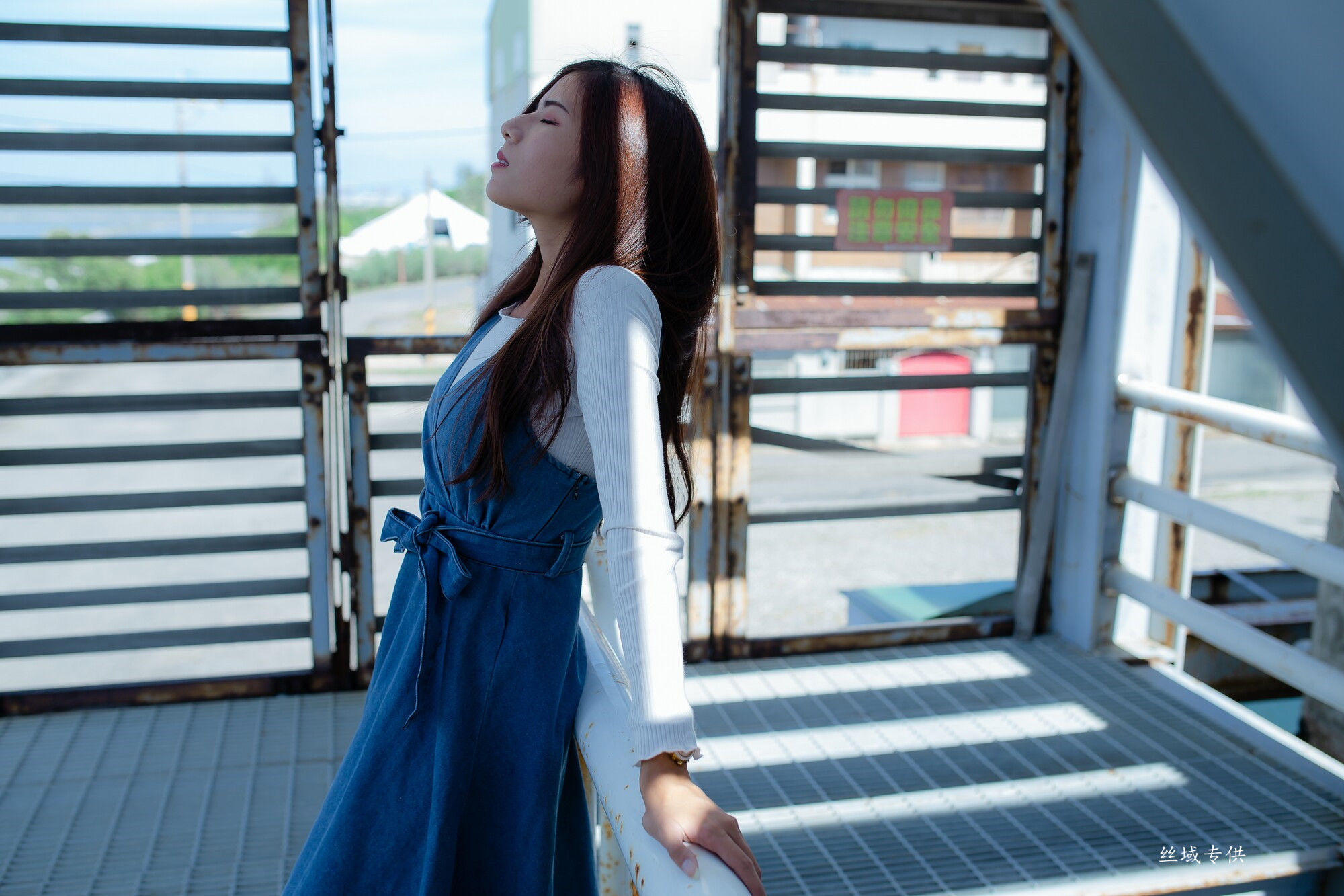 方唯真 长裙-图2