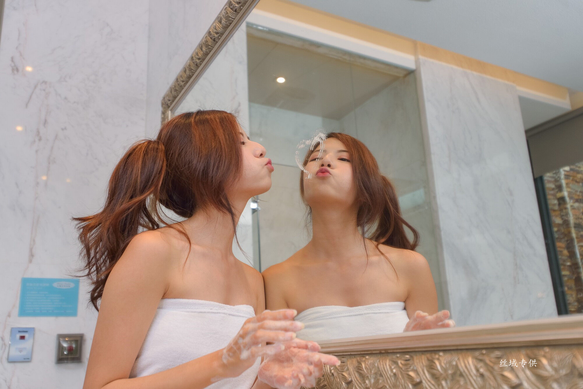 方唯真 芭蕾.性感旅拍 浴室-图51