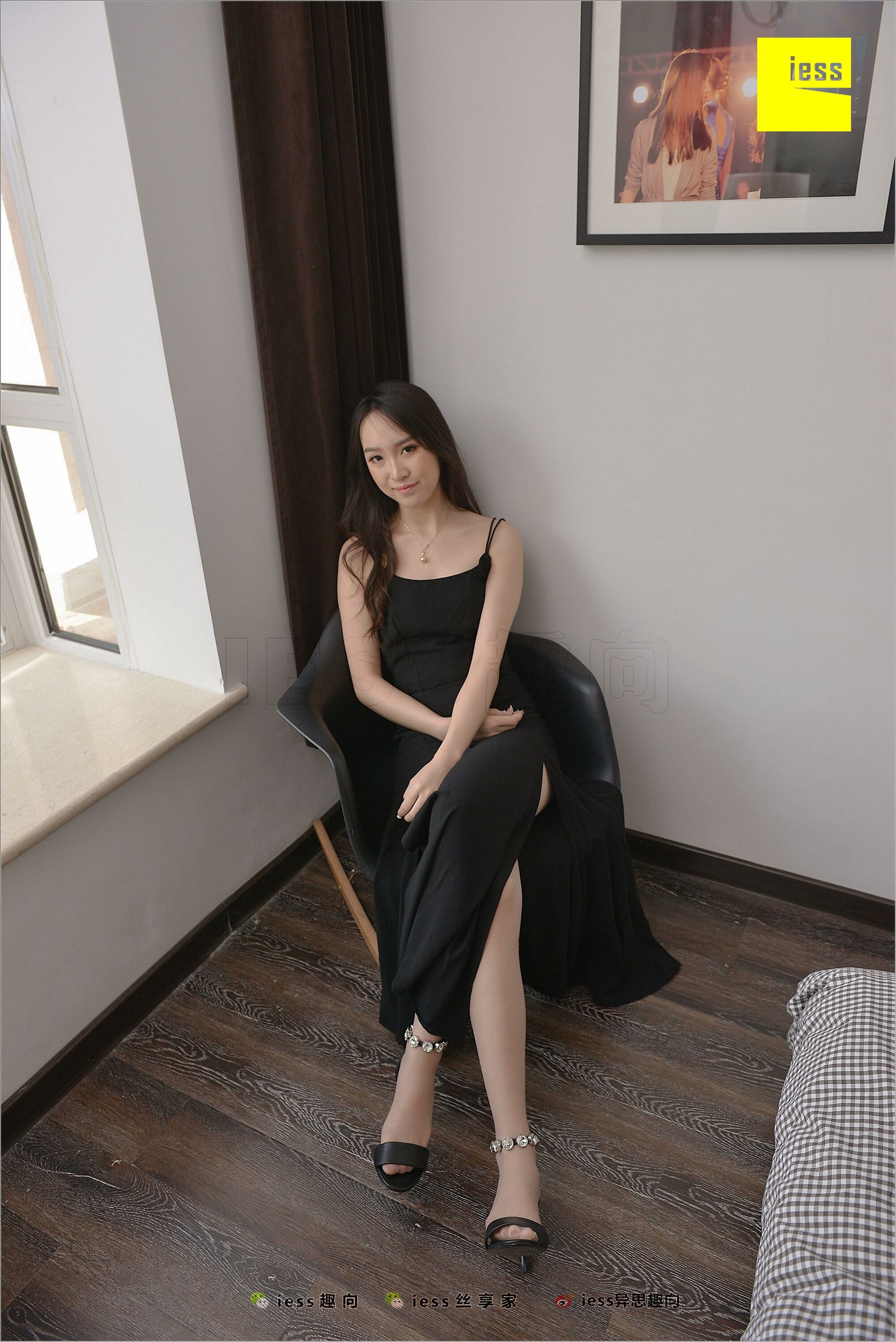 丝足便当253 云芝 《高衩长裙下的脱袜诱惑》-图26