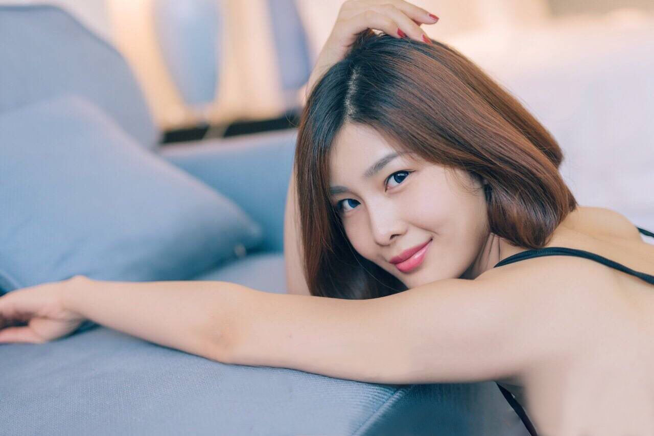 闫盼盼 夜玫瑰-图0