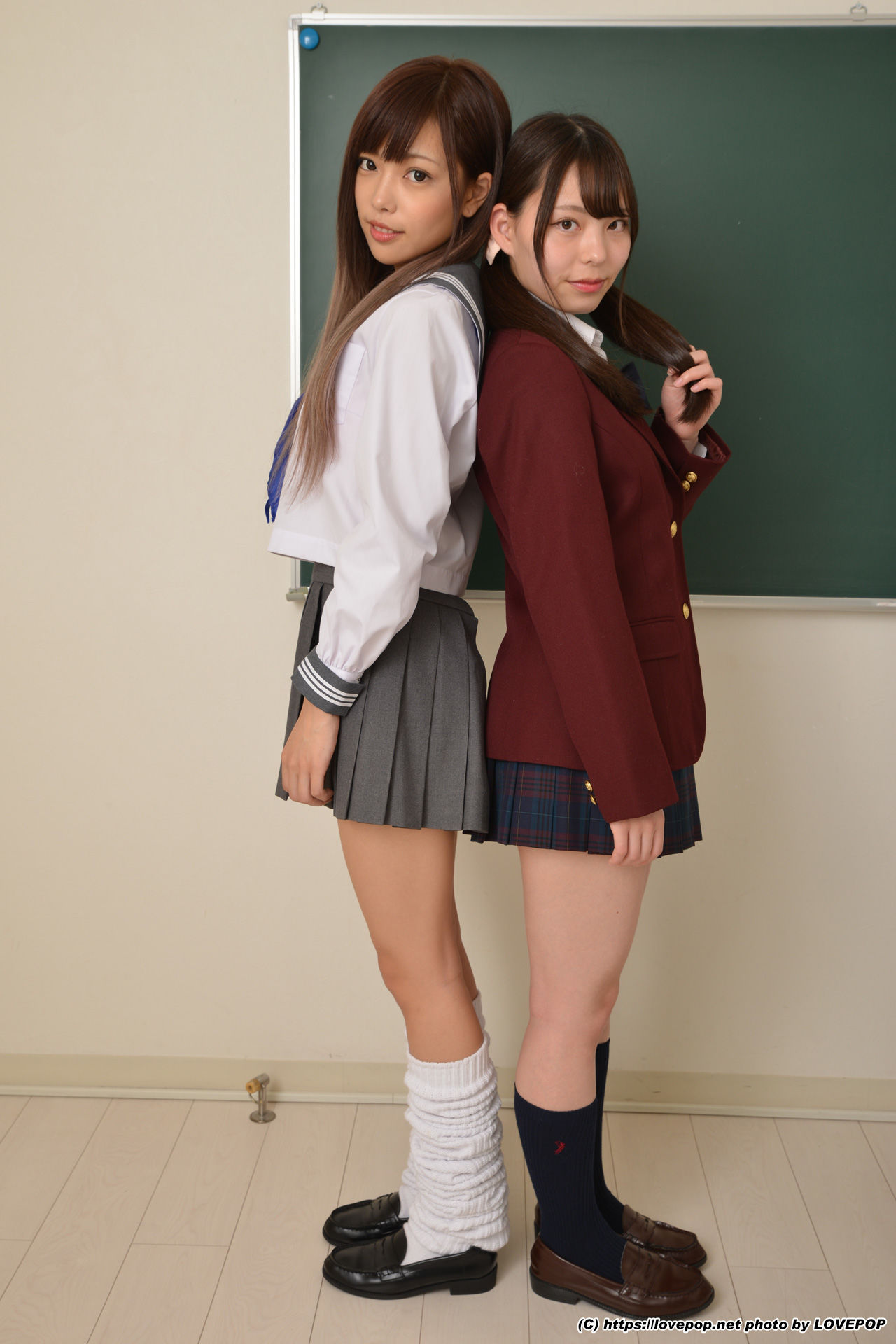 Chiaki Narumi 鳴海千秋 & Aya Hirose 広瀬あや Photoset 01-图18