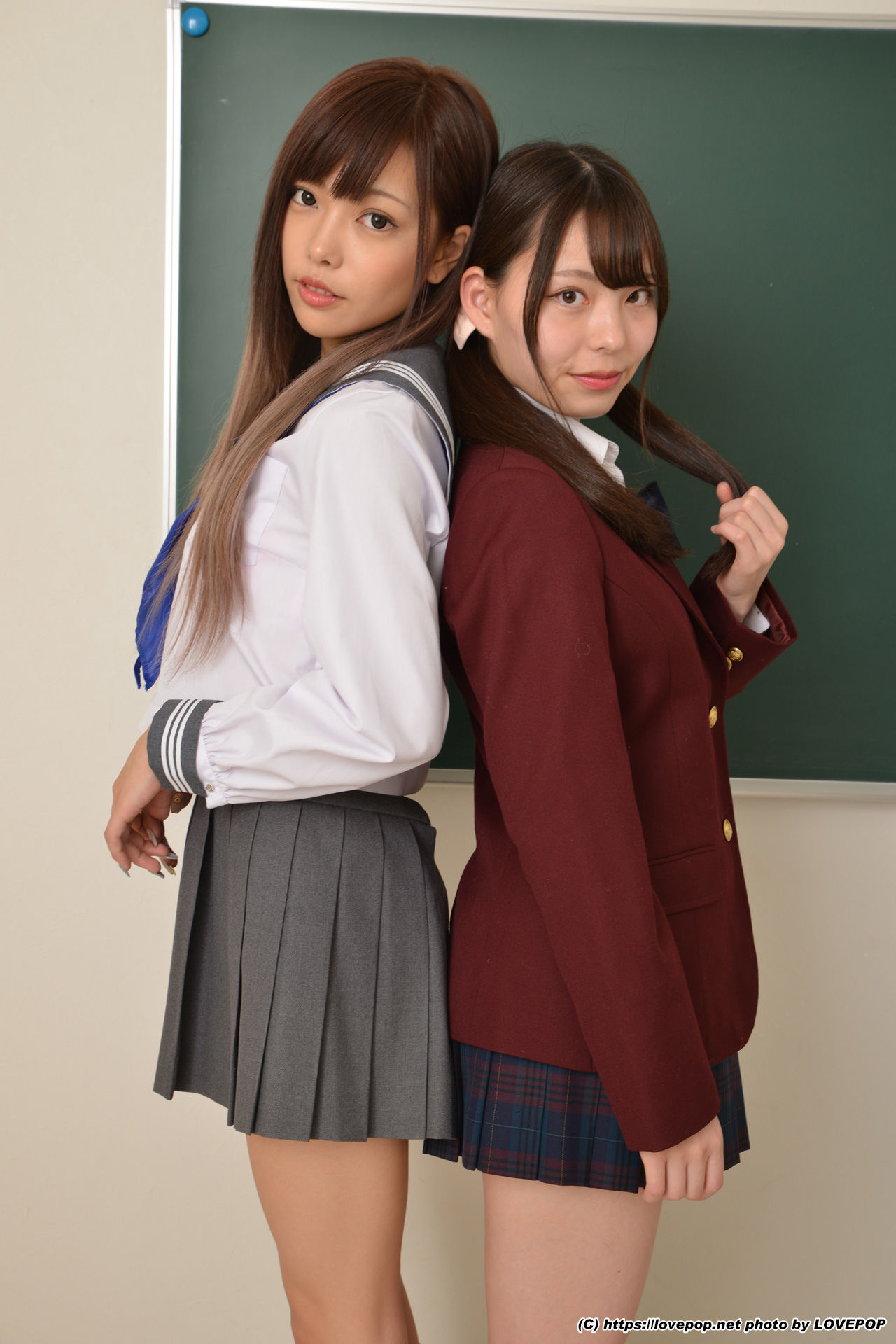 Chiaki Narumi 鳴海千秋 & Aya Hirose 広瀬あや Photoset 01-图19