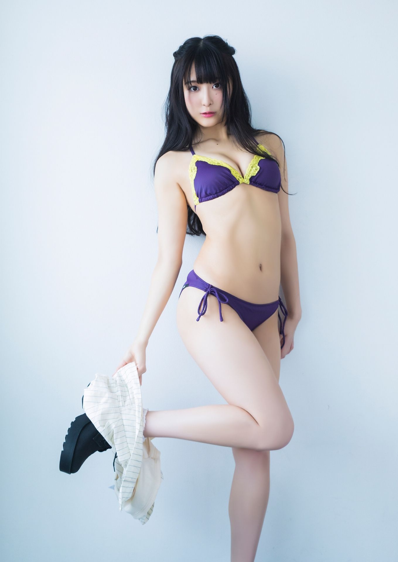 Naomi Majima 真島なおみ写真集「不思議な少女の秘密の花園」-图5