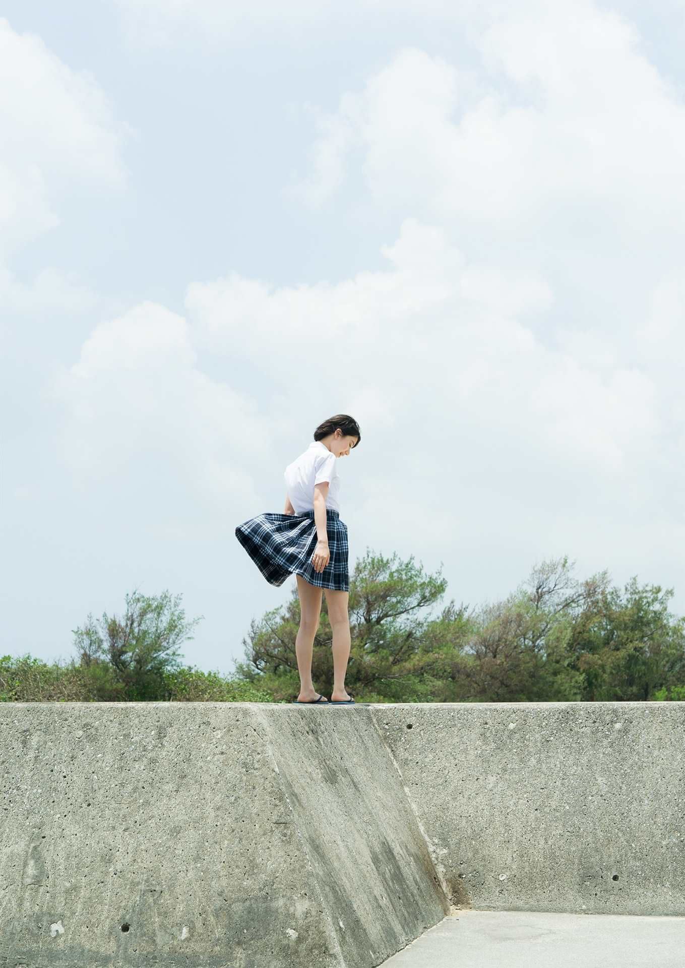 Ikema Natsumi 池間夏海写真集 「なつみ」写真集-图0