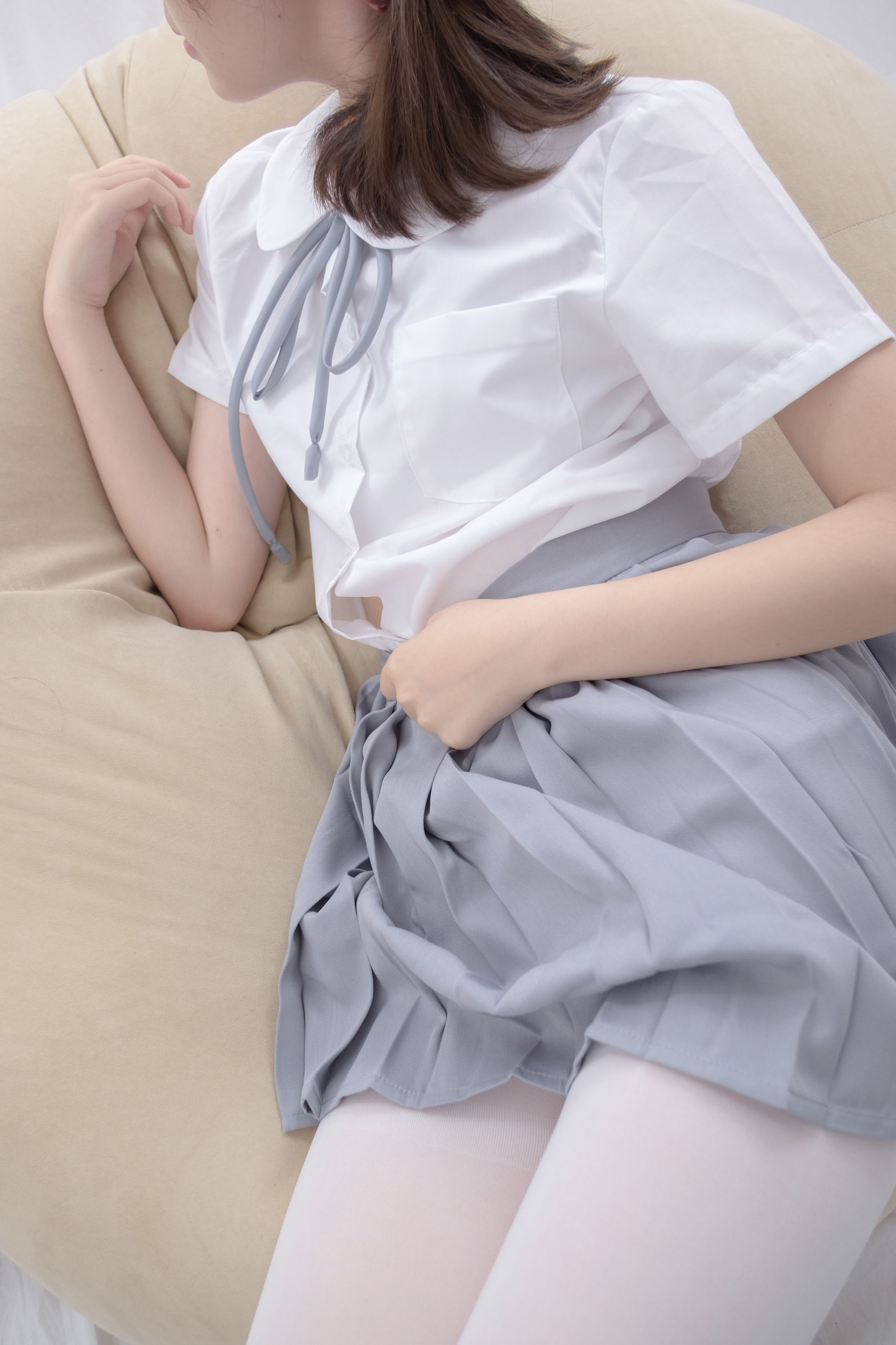 R15-025 白丝足控-图14