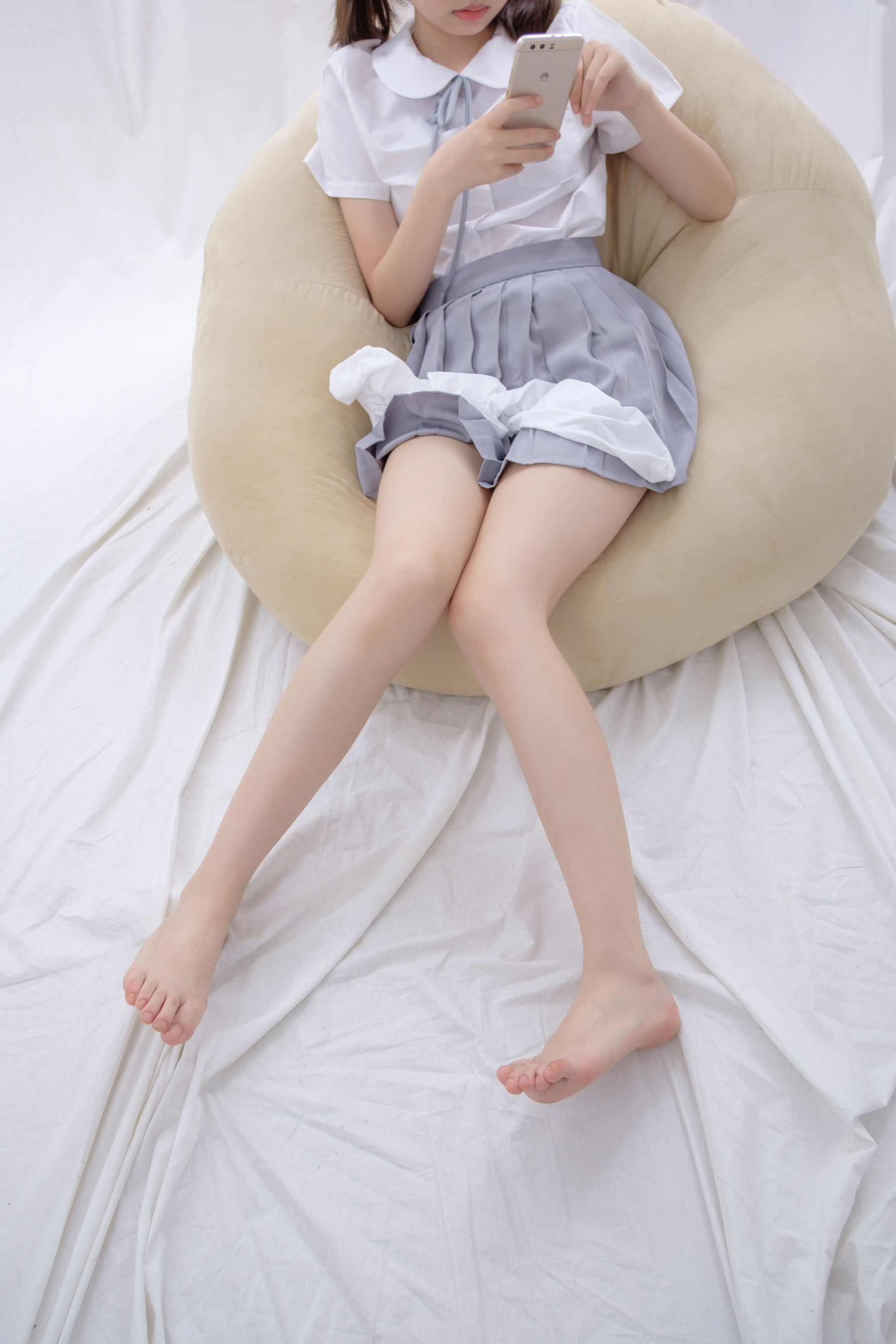 R15-025 白丝足控-图65