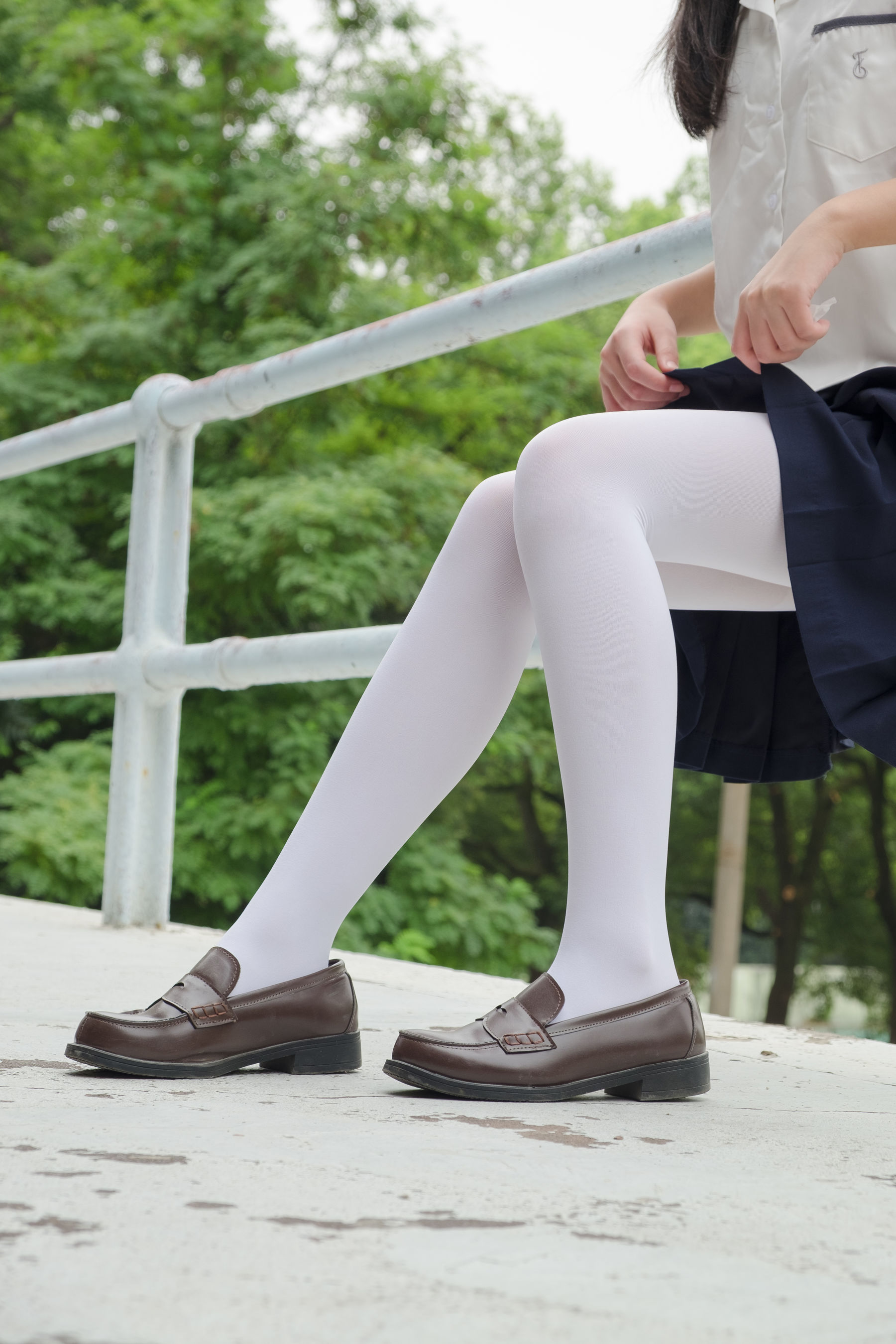R15-034 户外白丝秀-图31