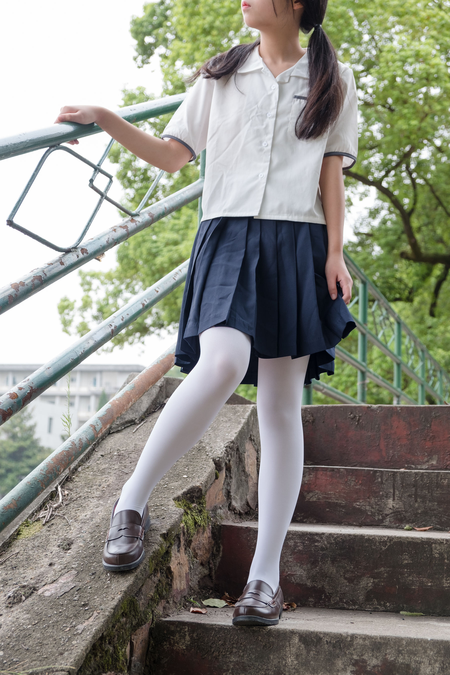 R15-034 户外白丝秀-图95