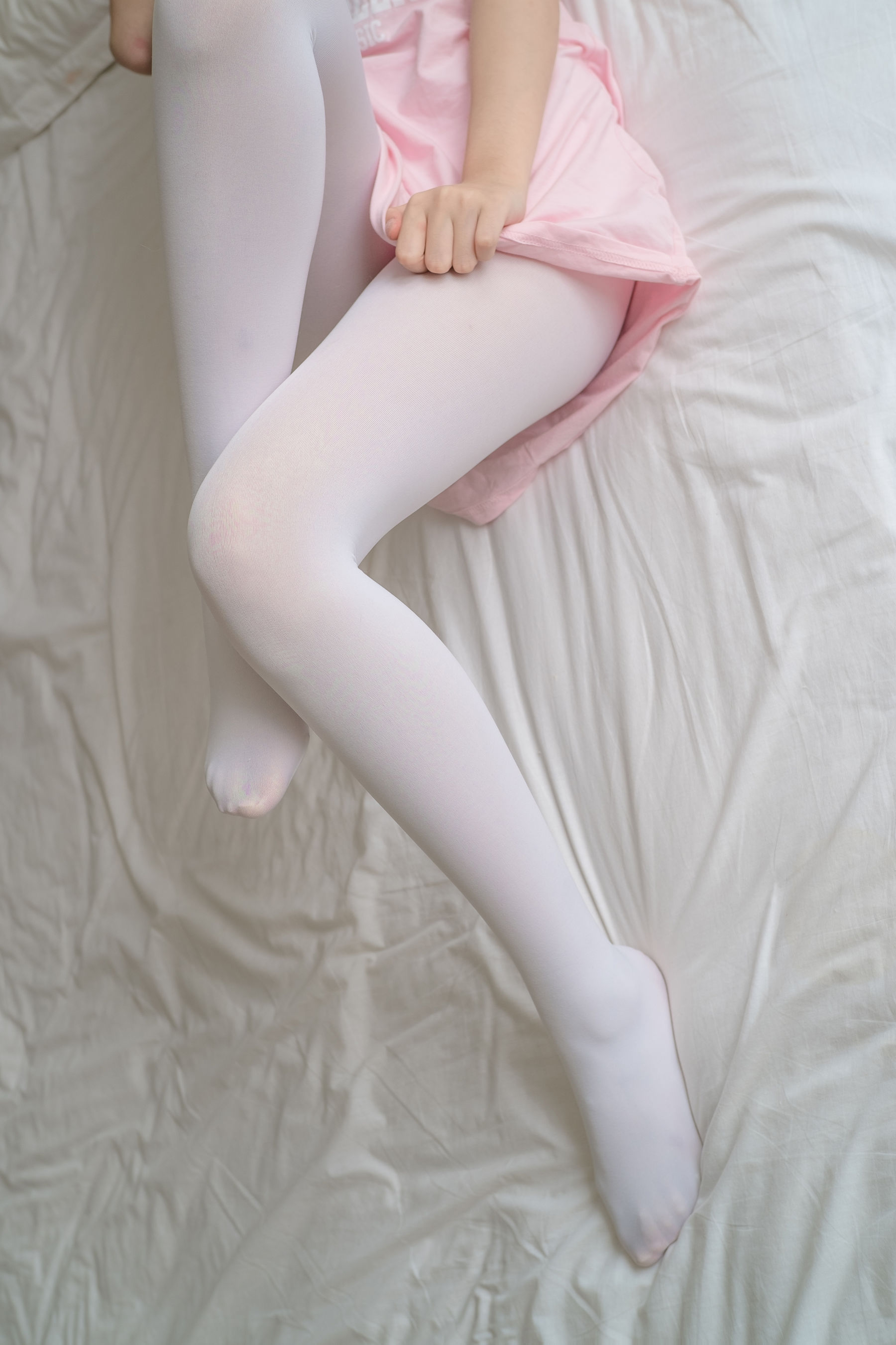 R15-035 粉红少女白丝美足-图102