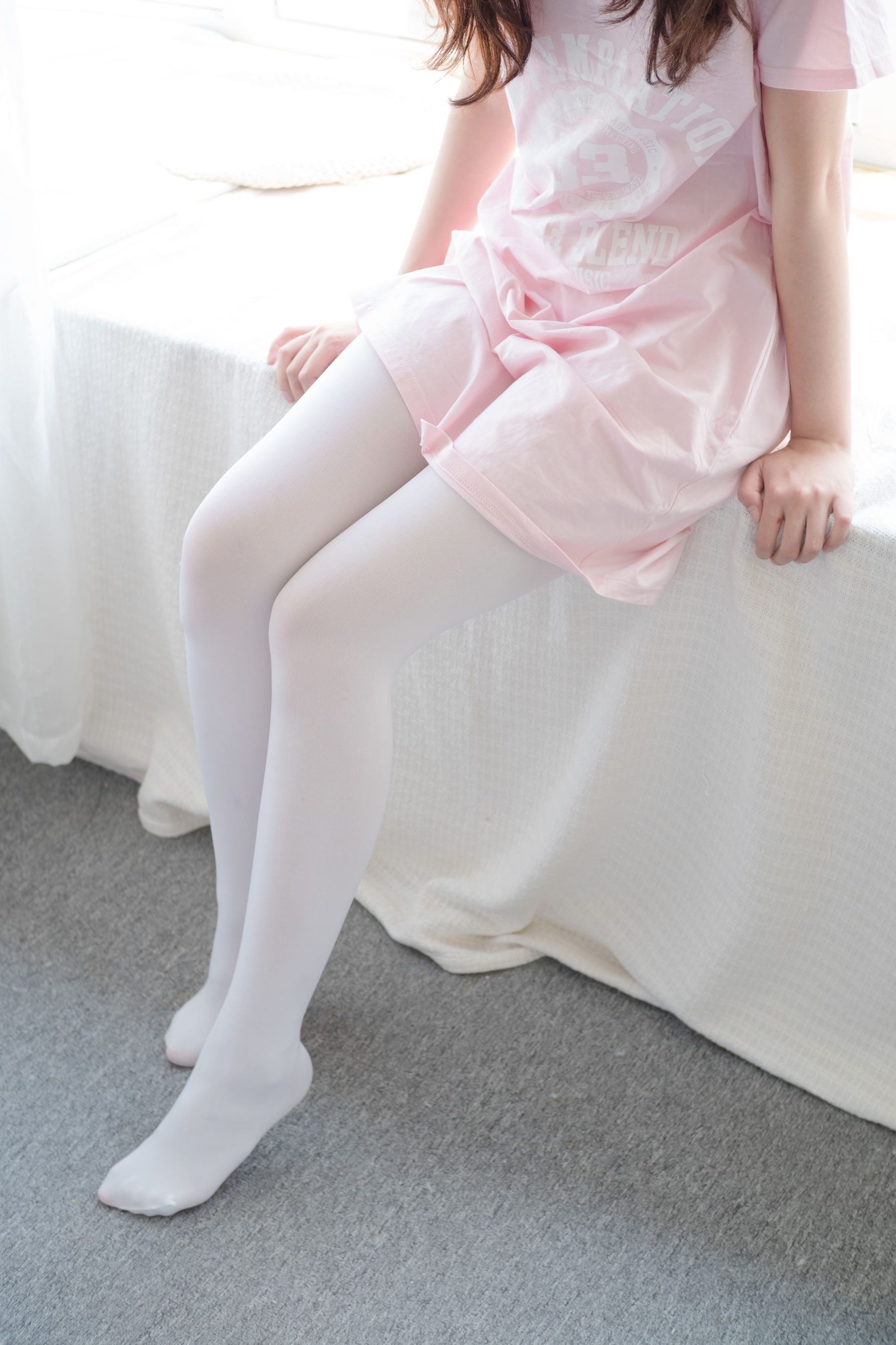 R15-035 粉红少女白丝美足-图14