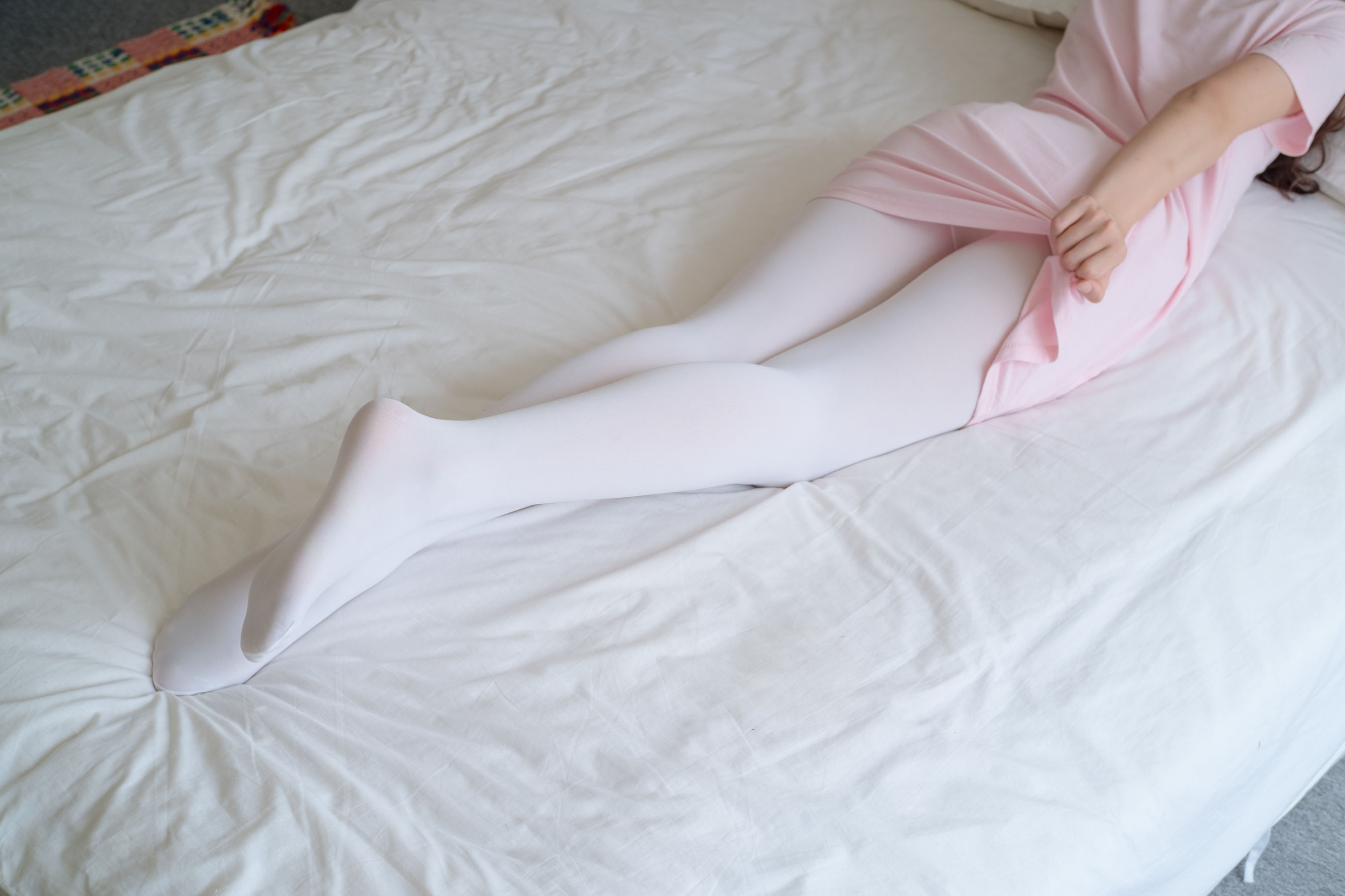 R15-035 粉红少女白丝美足-图26