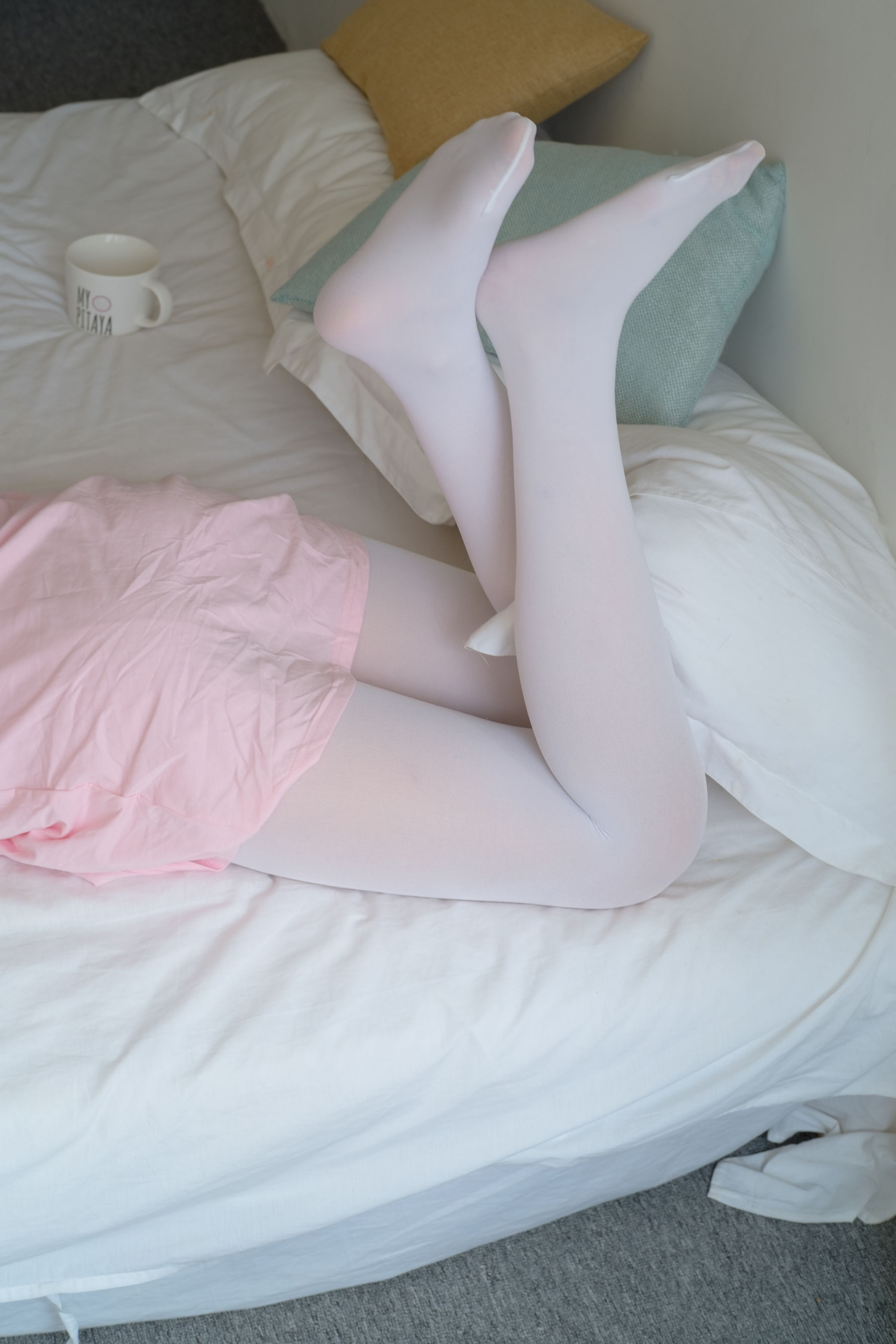 R15-035 粉红少女白丝美足-图36