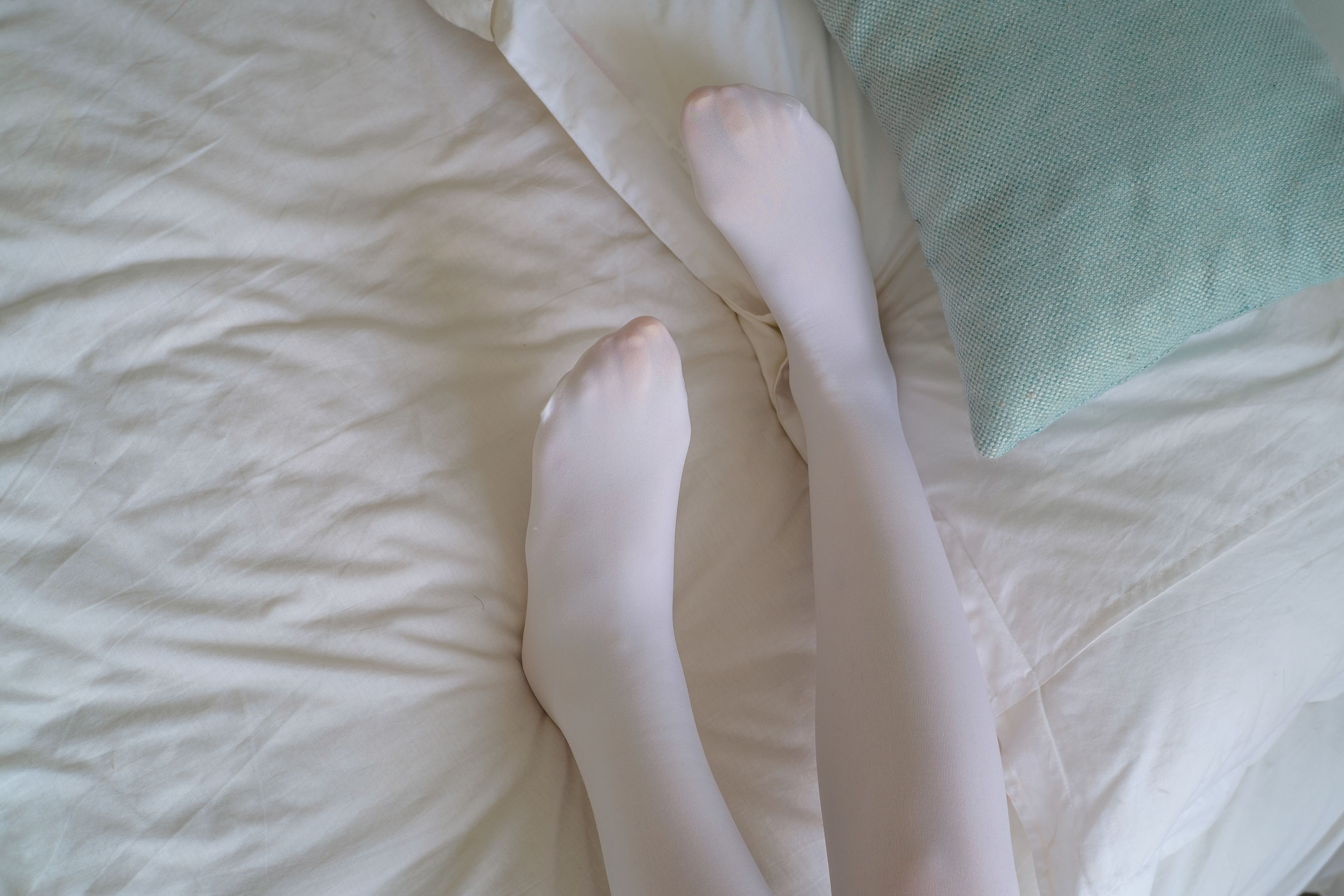 R15-035 粉红少女白丝美足-图67