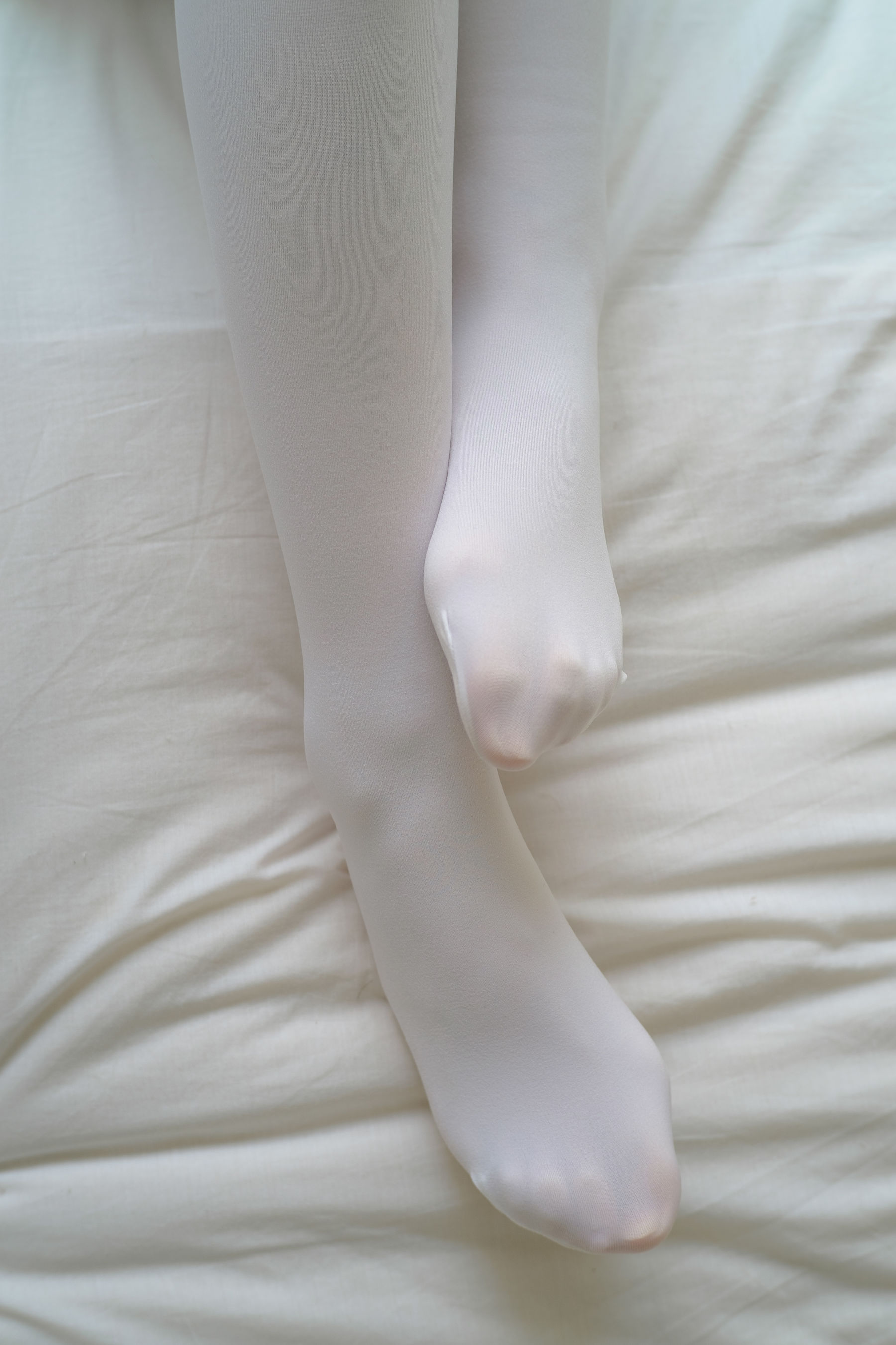 R15-035 粉红少女白丝美足-图81