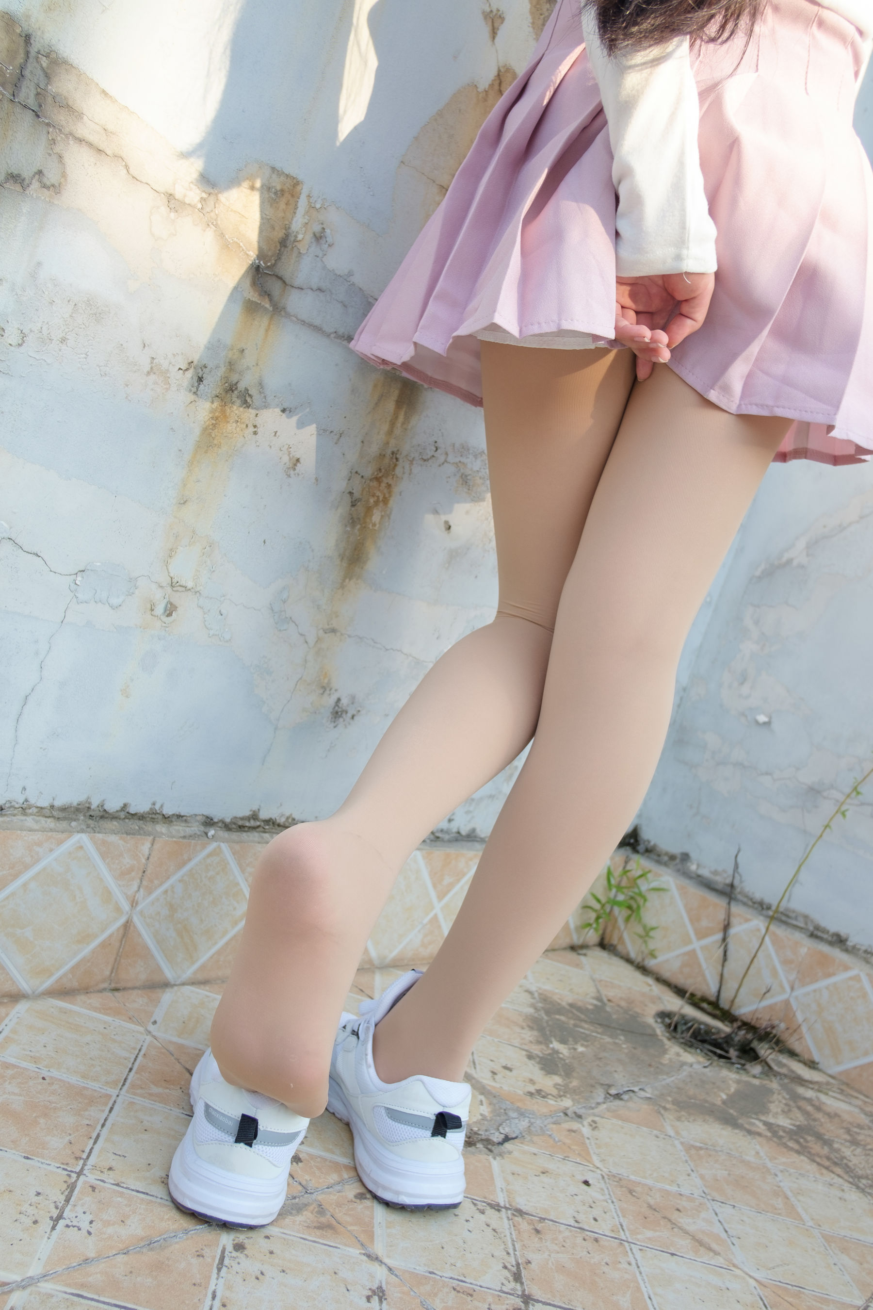 R15-038 肉丝大胸妹-图85