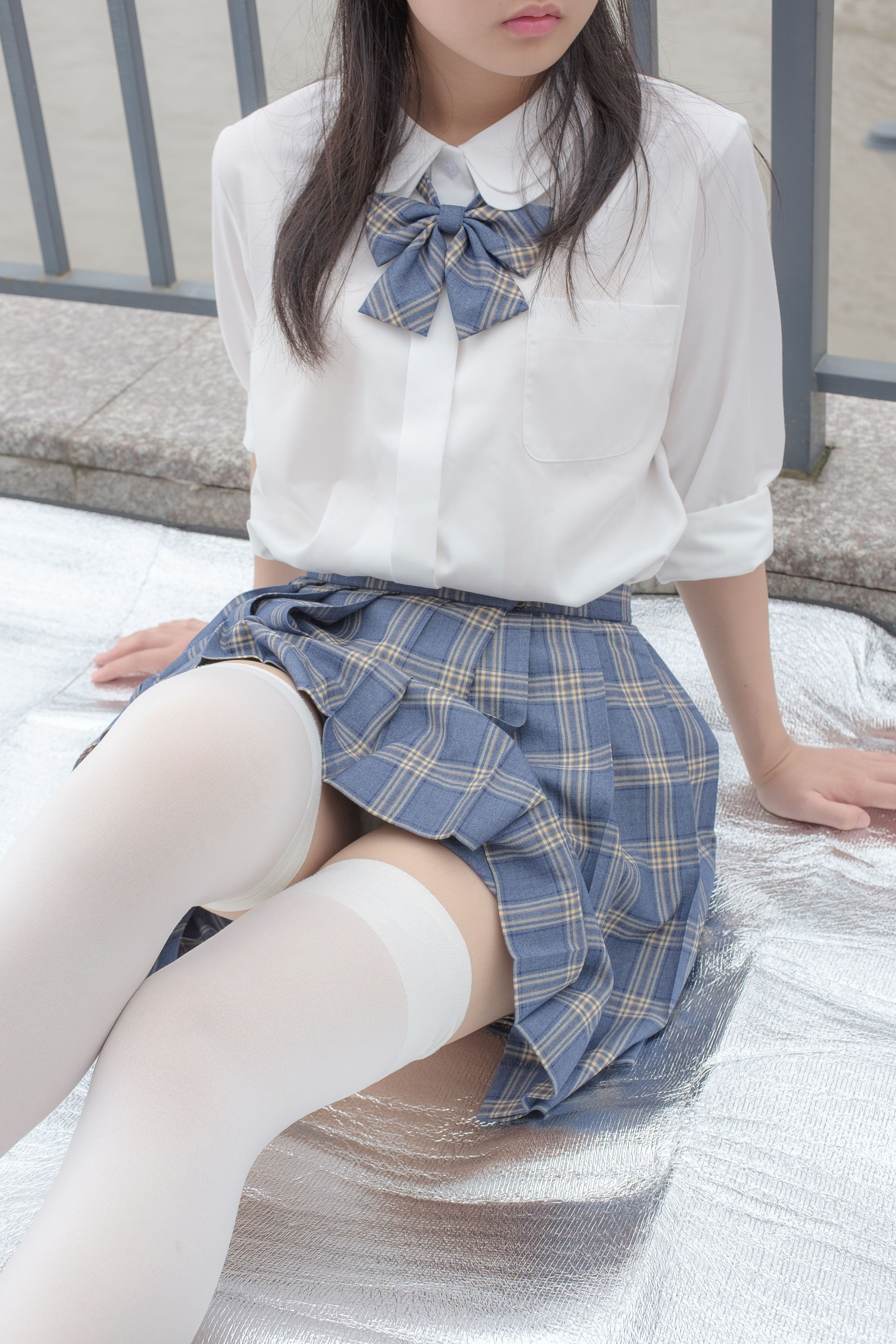 R15-039 百褶裙白丝美足-图14