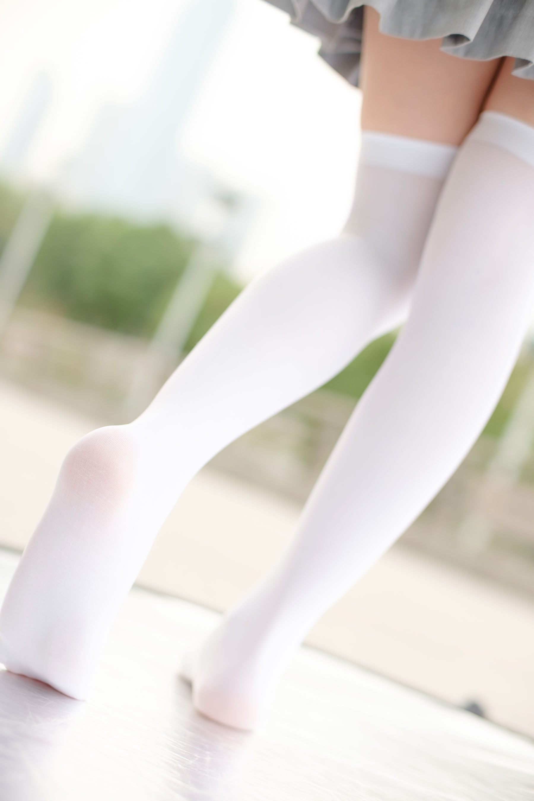 R15-040 户外白丝短裙-图125