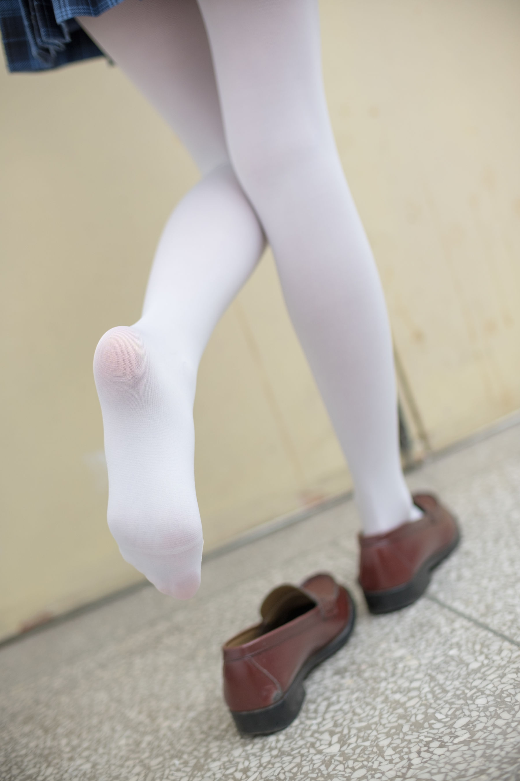 R15-044 白丝学妹-图69