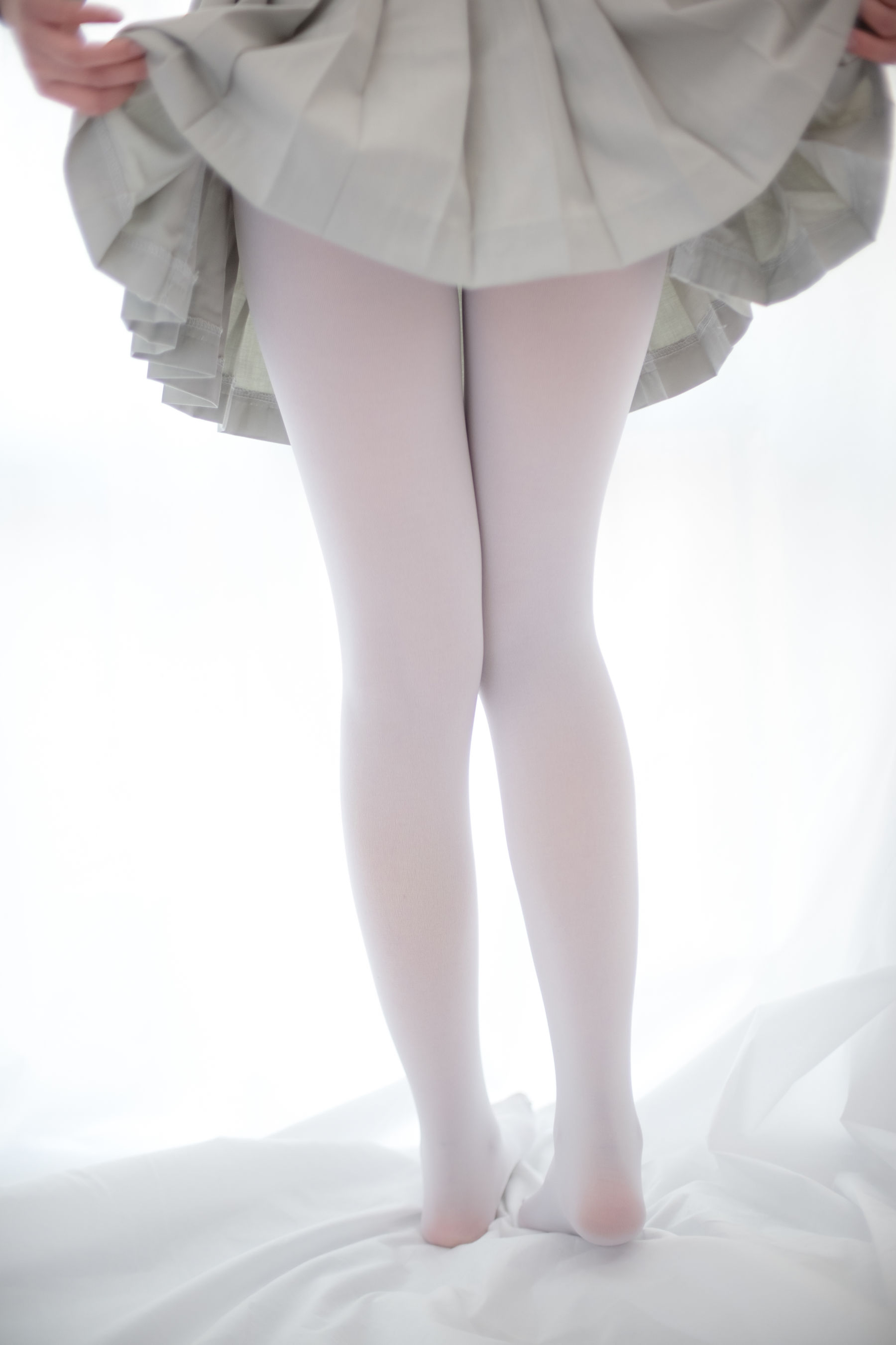 R15-046 薄丝美足-图85