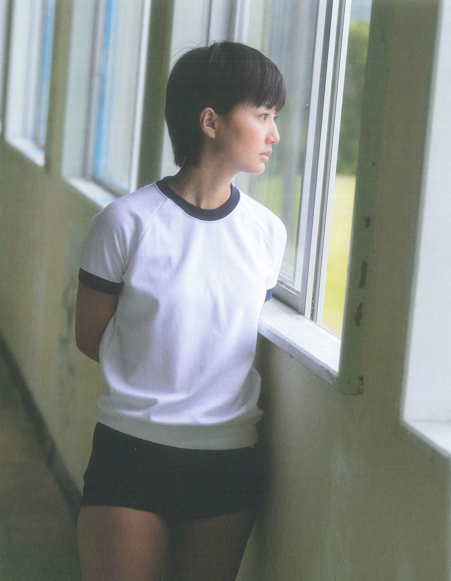 Manami Arai 新井愛瞳『セブンティーンズ?ブルー』1st写真集-图103